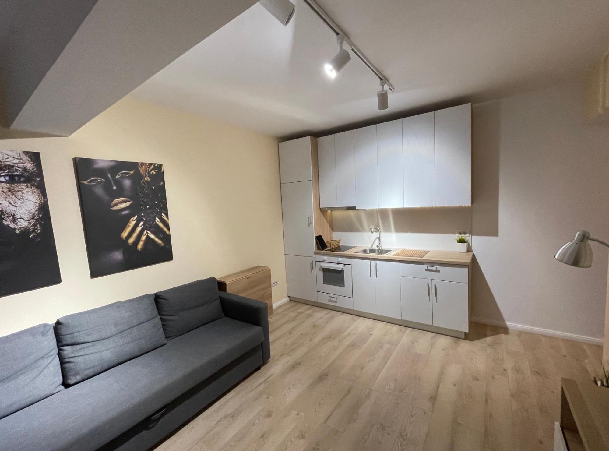 Romantic Rendezvous Apartment
