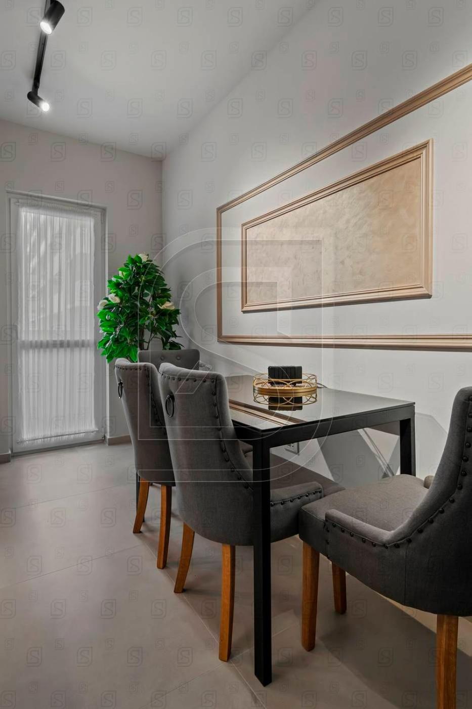 Ruby By Kristal Collection Apartment