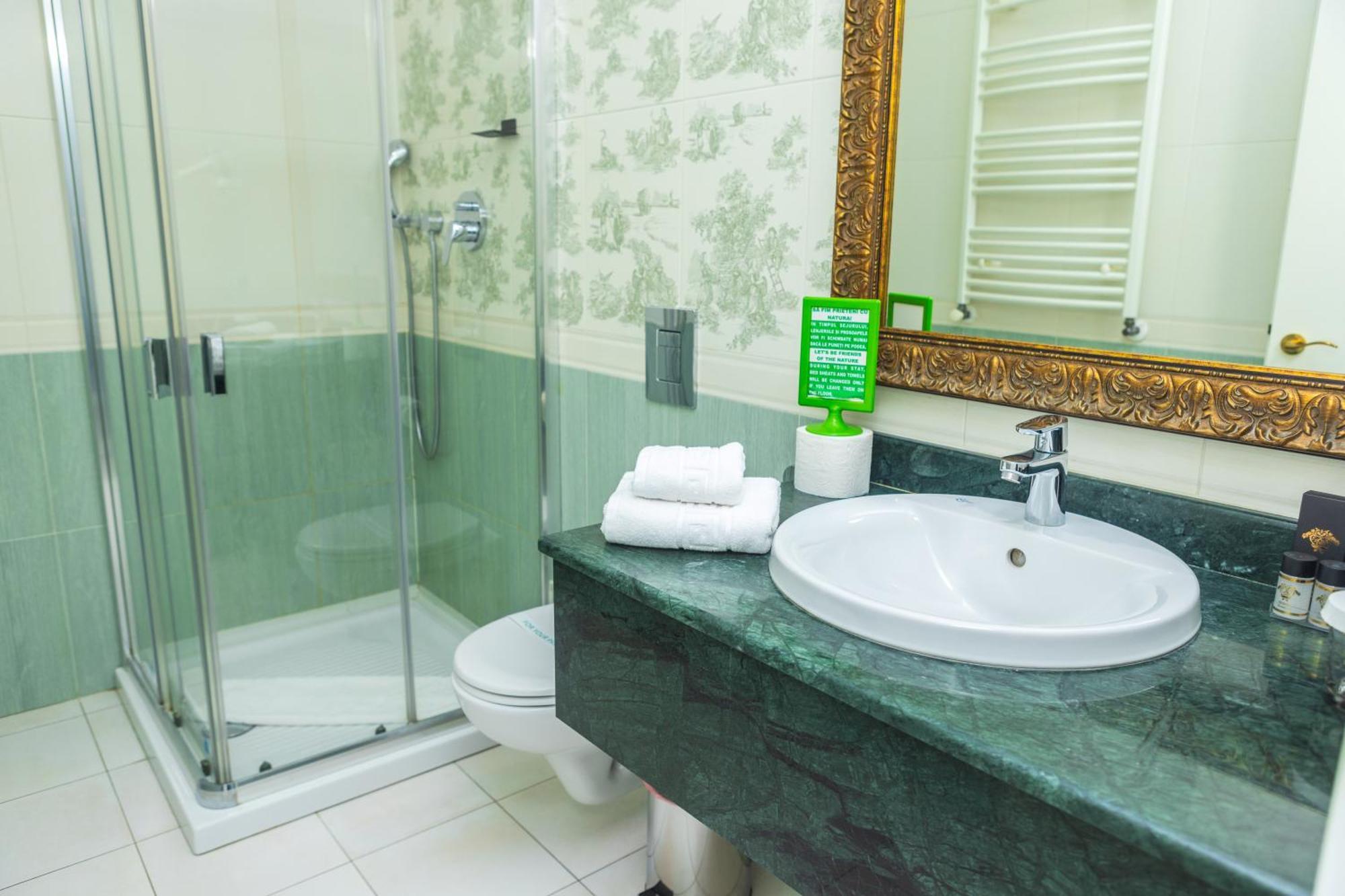 Boutique Lafayette Hotel 4*