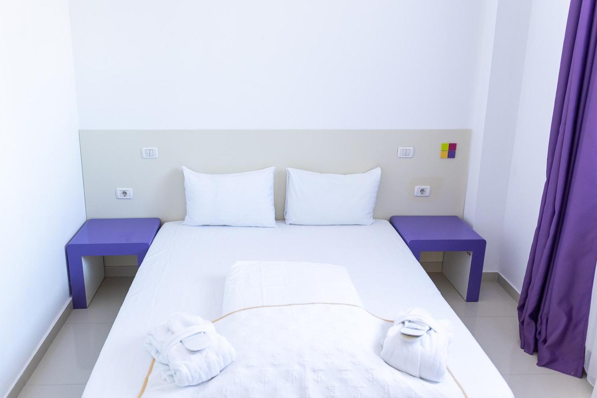 Hotel Hotel Christina Plus 4*