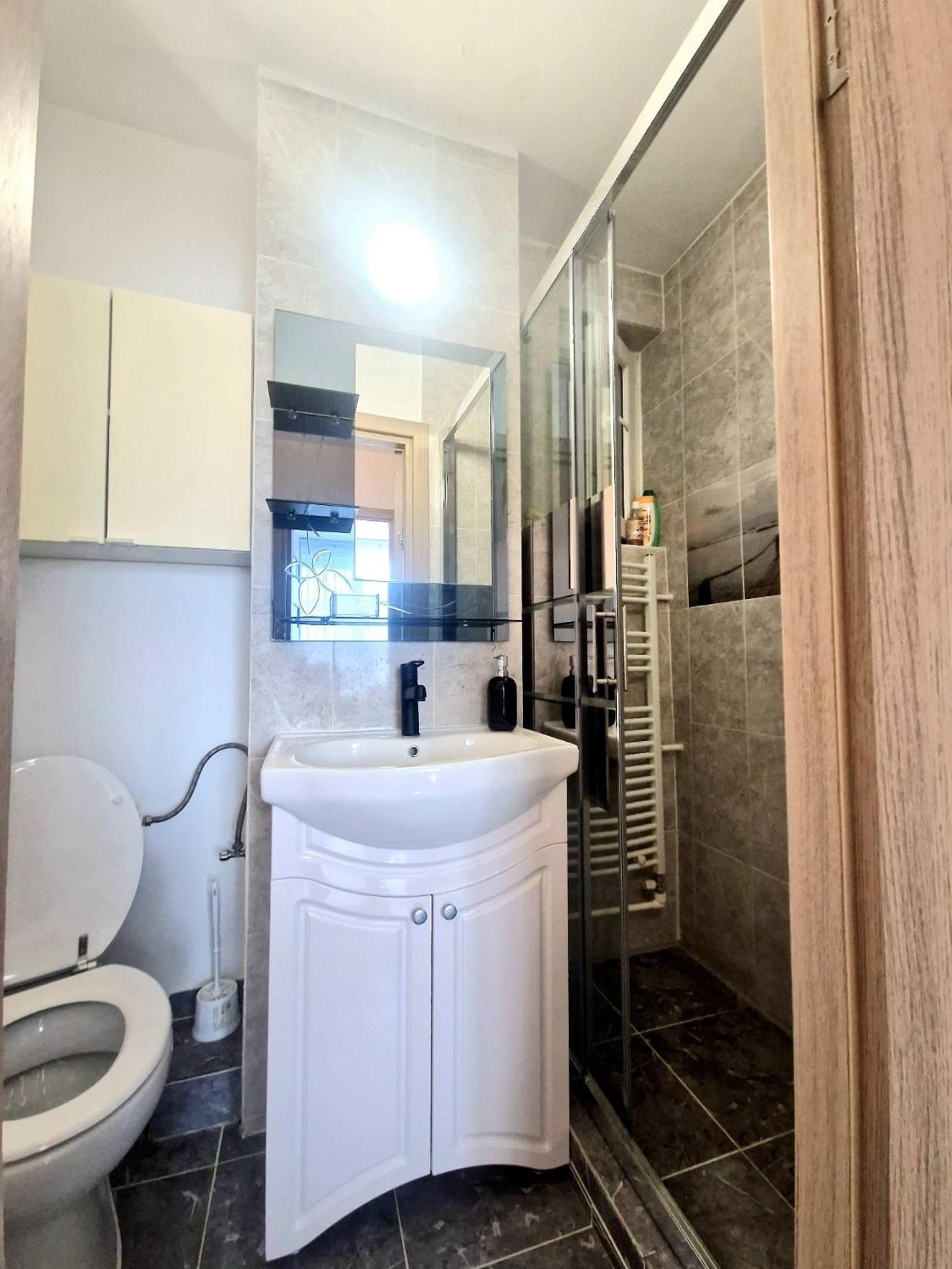 Sala Palatului * Bucureşti