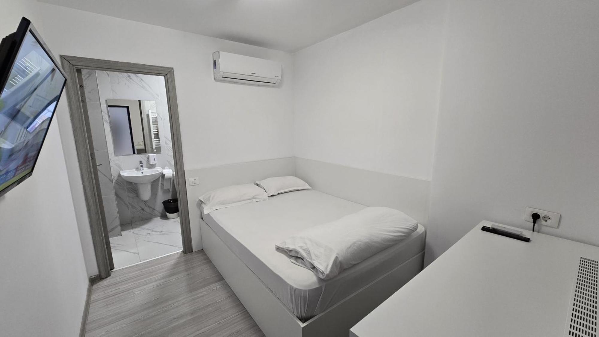 Continetal Apartment Bucharest