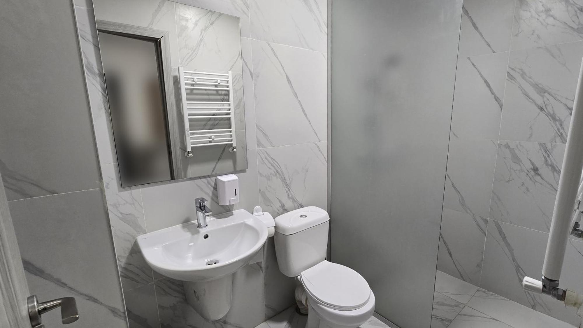 Continetal Apartment