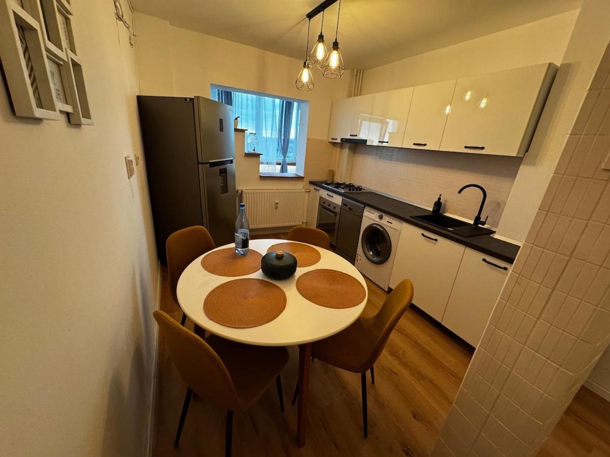 Lakeview Tineretului Apartment *