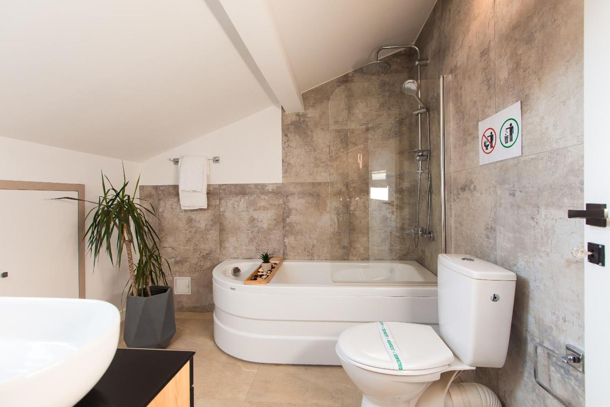 Arghezi Boutique Apartment *