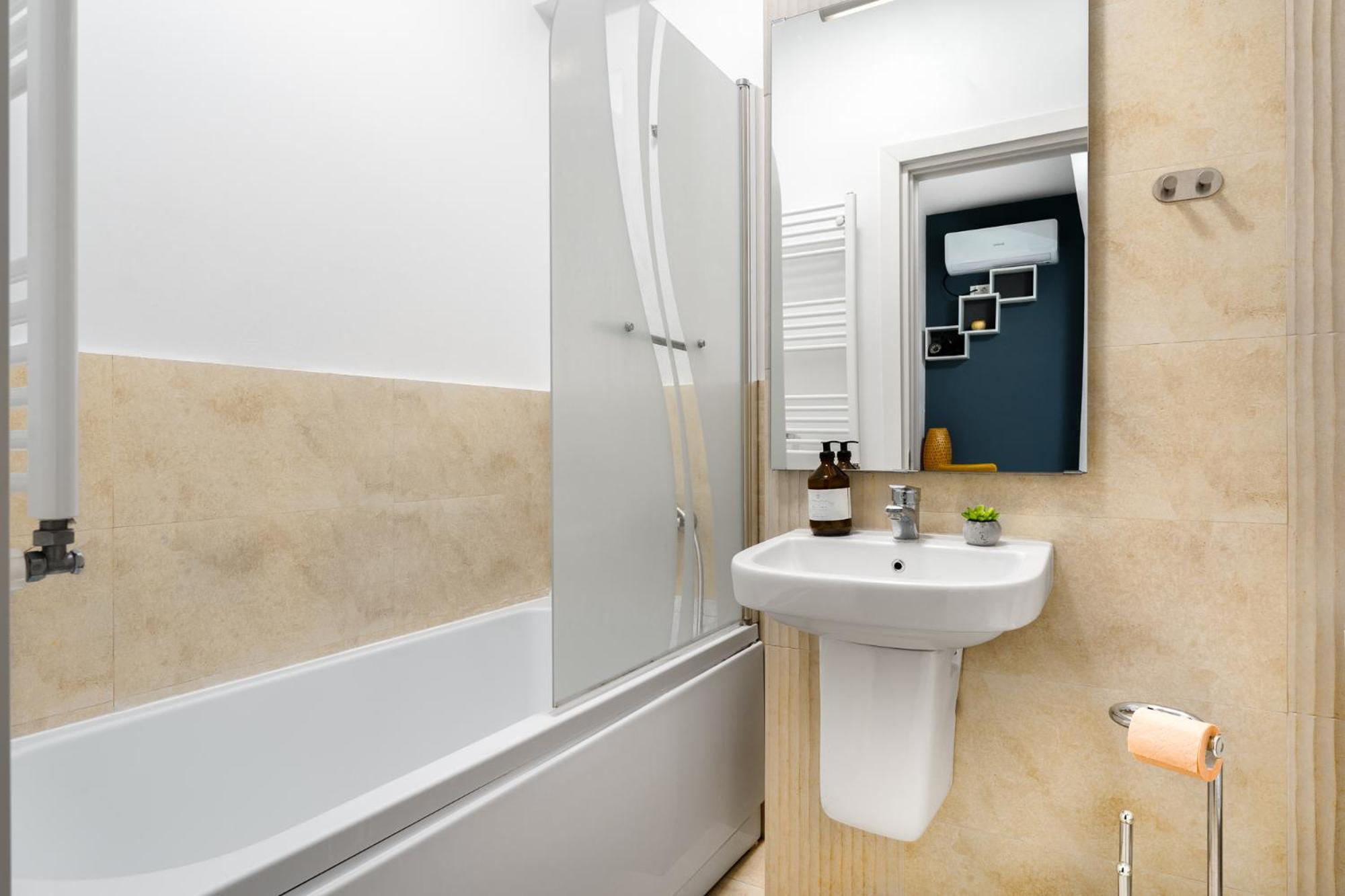 Dioptase - Stylish Retreat By Selestate With Balcony Apartament Bucureşti