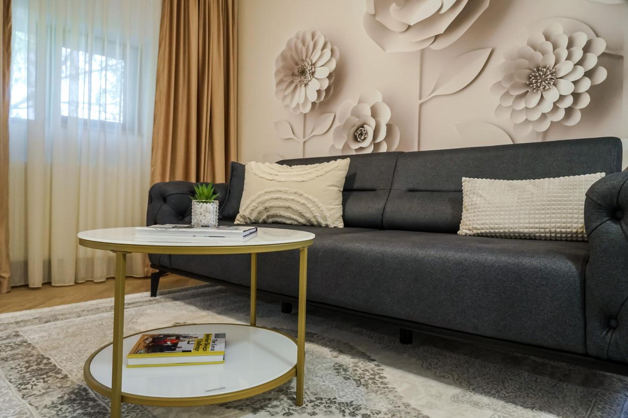 Arghezi Boutique Bucharest