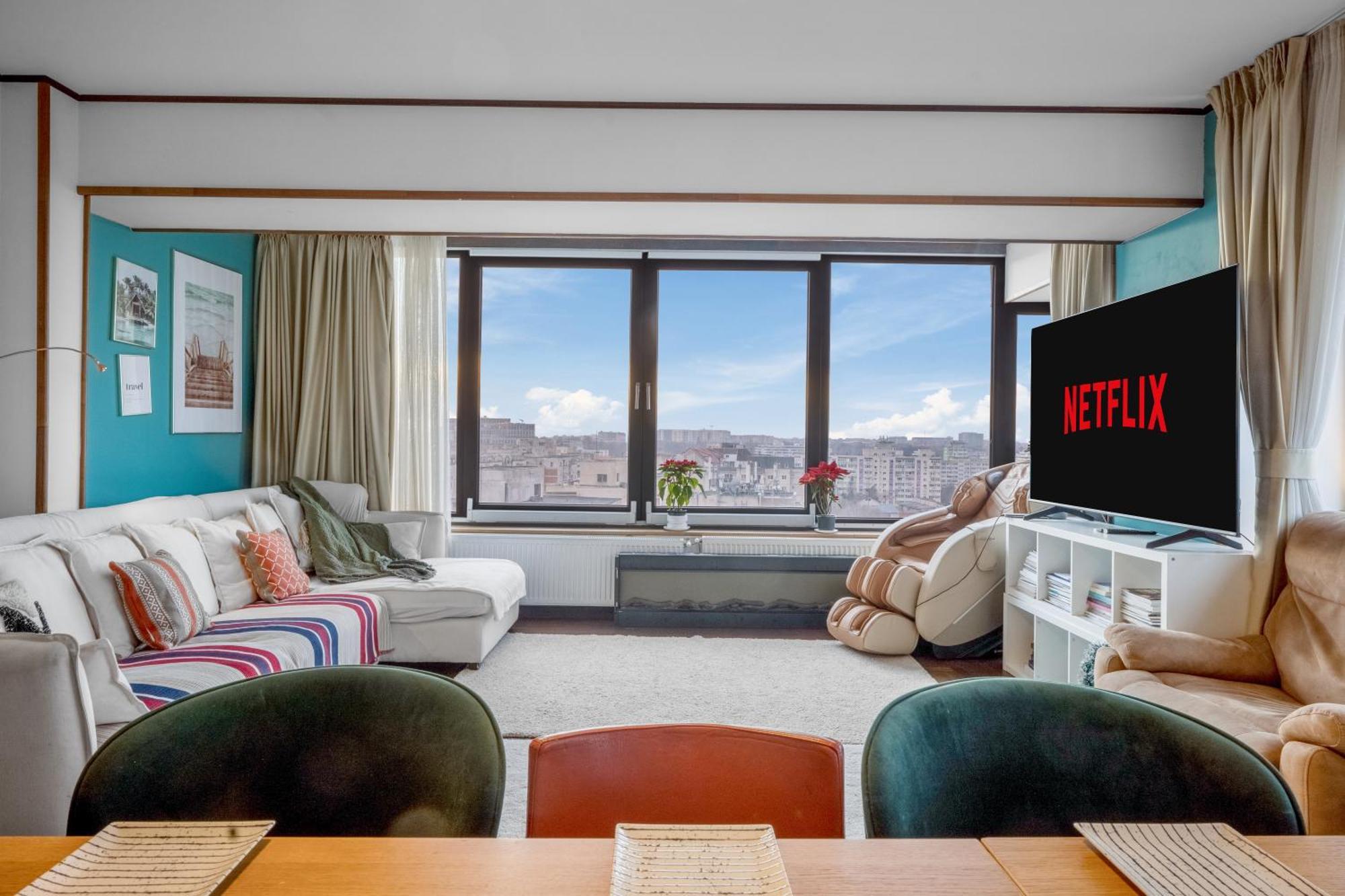 Luxurious Downtown Penthouse With Spectacular Panorama Apartment