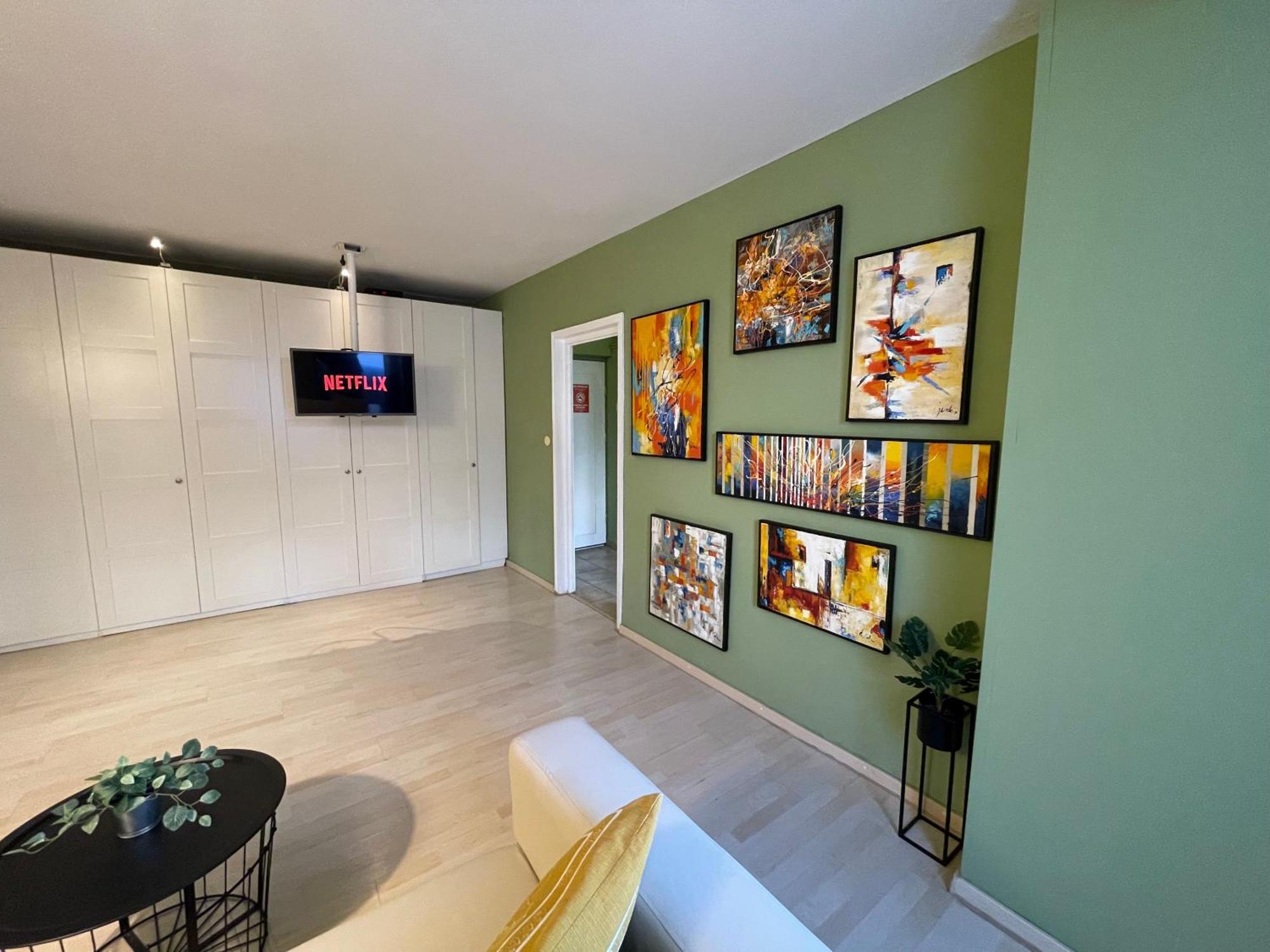Apartment Haven - Downtown With Art Deco Design *
