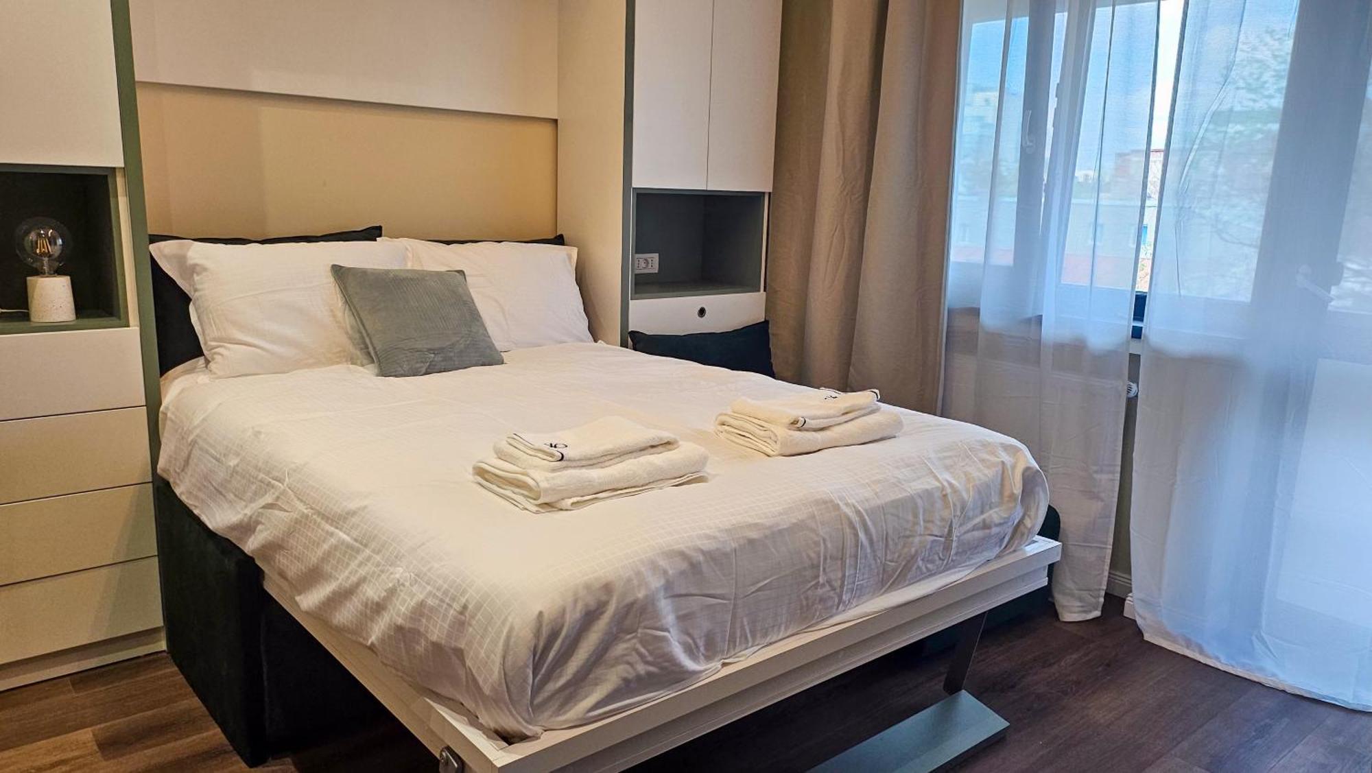 Little Downtown Romana Aparthotel