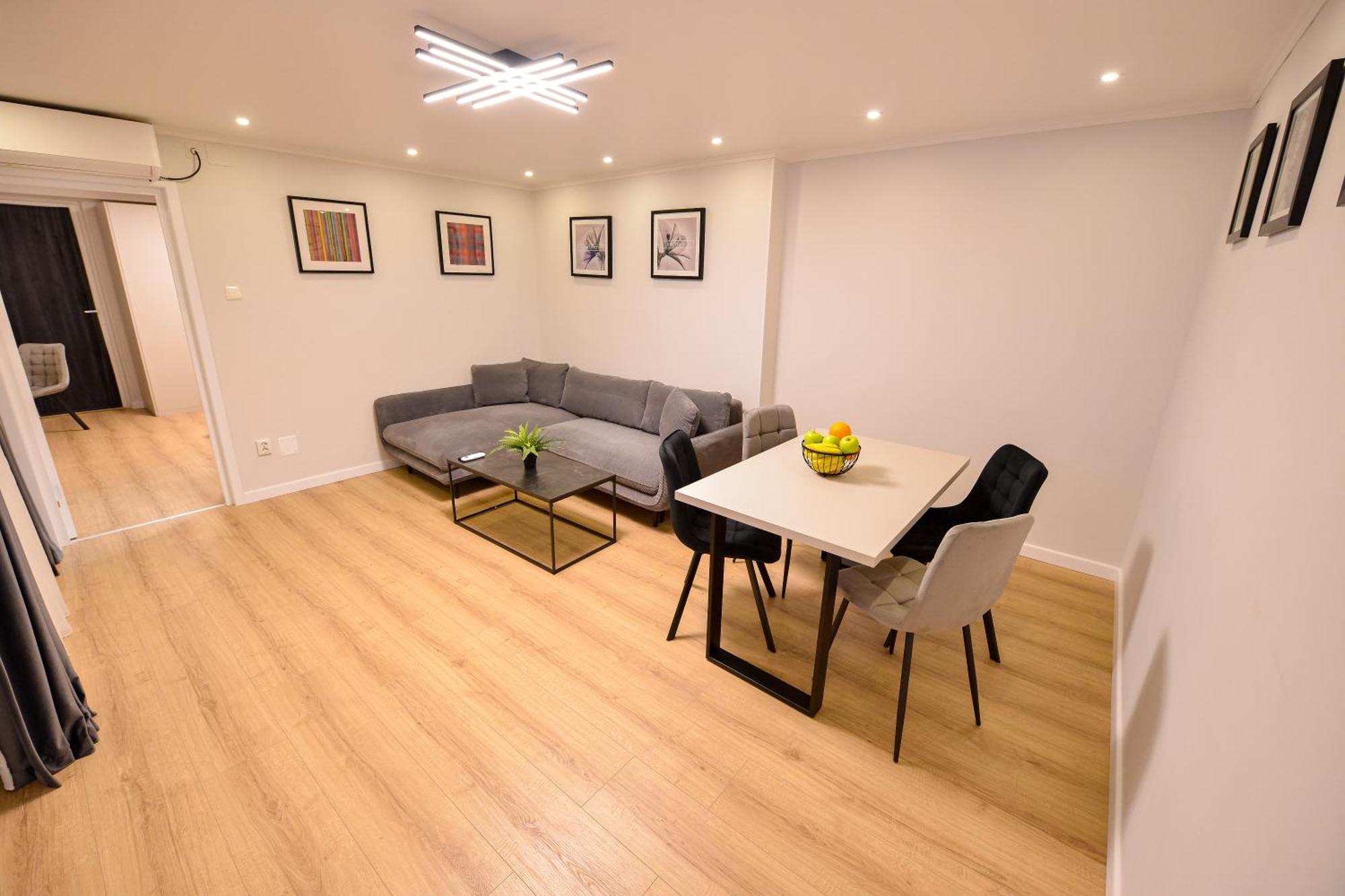 One By One - By Grand Apartament Bucureşti