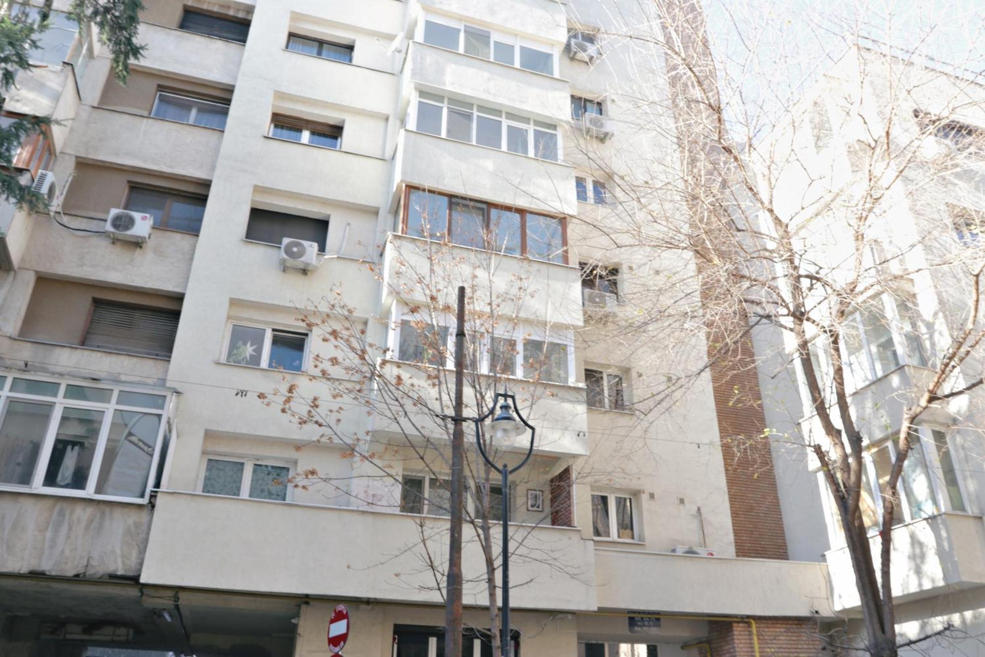 Apartment Conta I One Bedroom Near National Theatre *