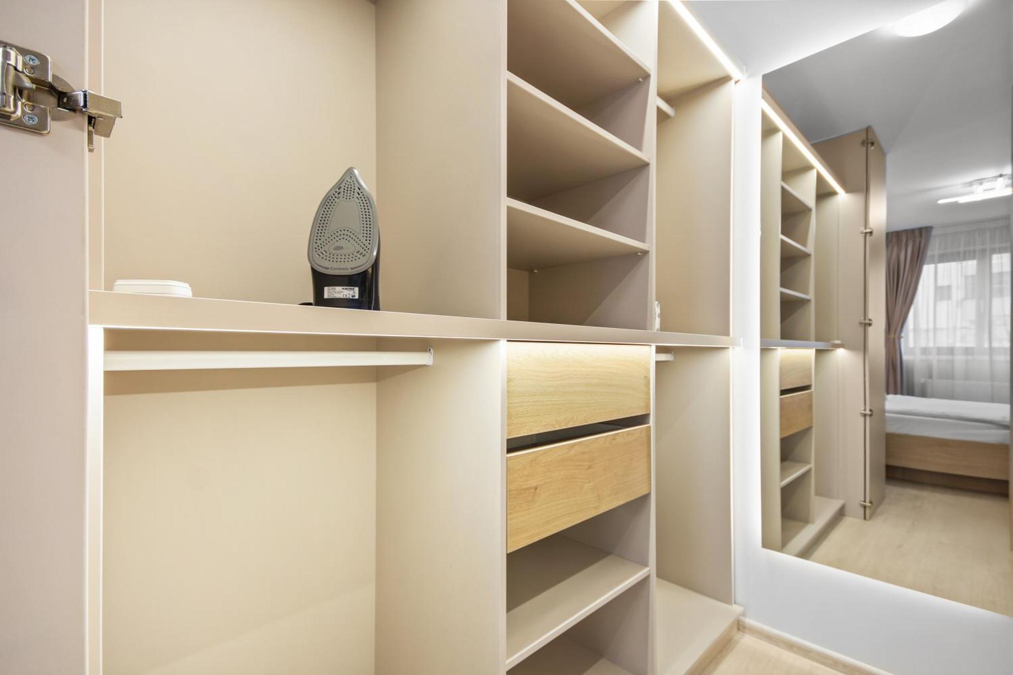 Apartment Hils Pallady *