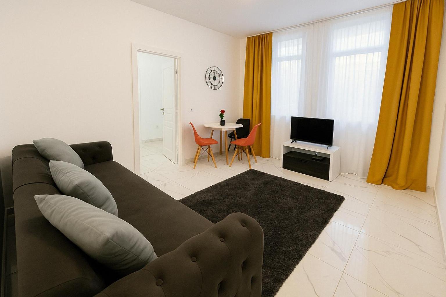 Apartament 4 Bucureşti