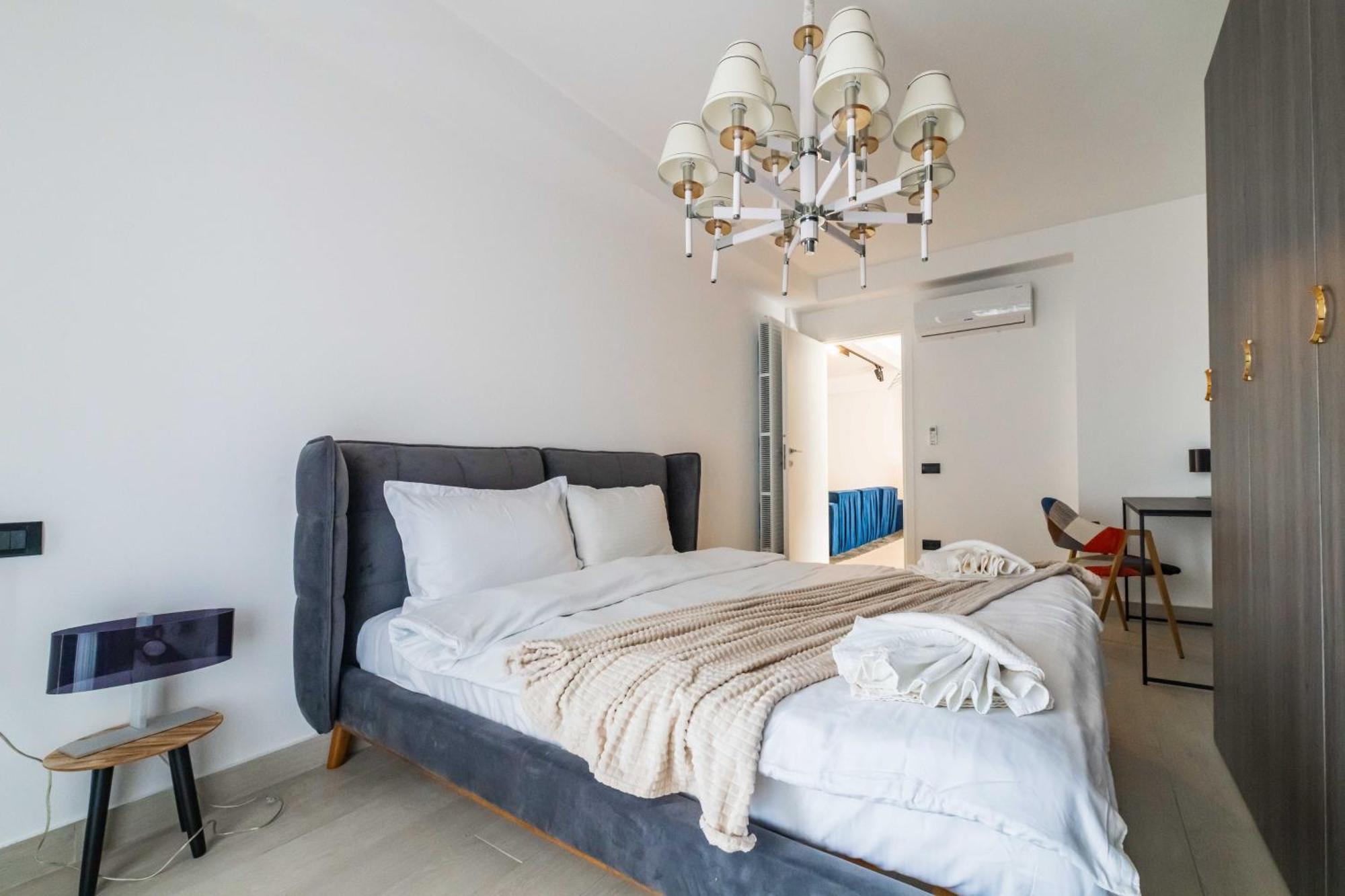 Apartment High-end & Penthouse With Terrace