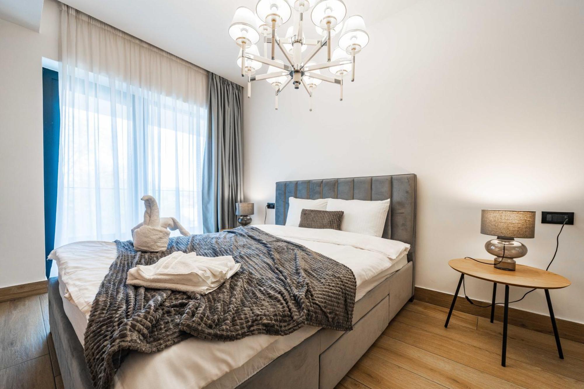 High-end & Penthouse With Terrace *