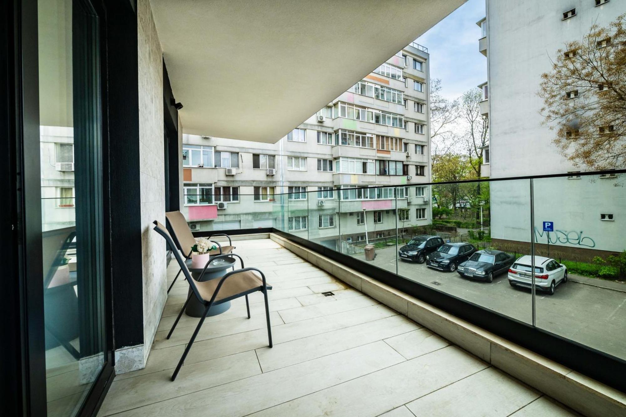 High-end & Penthouse With Terrace Apartment Bucharest