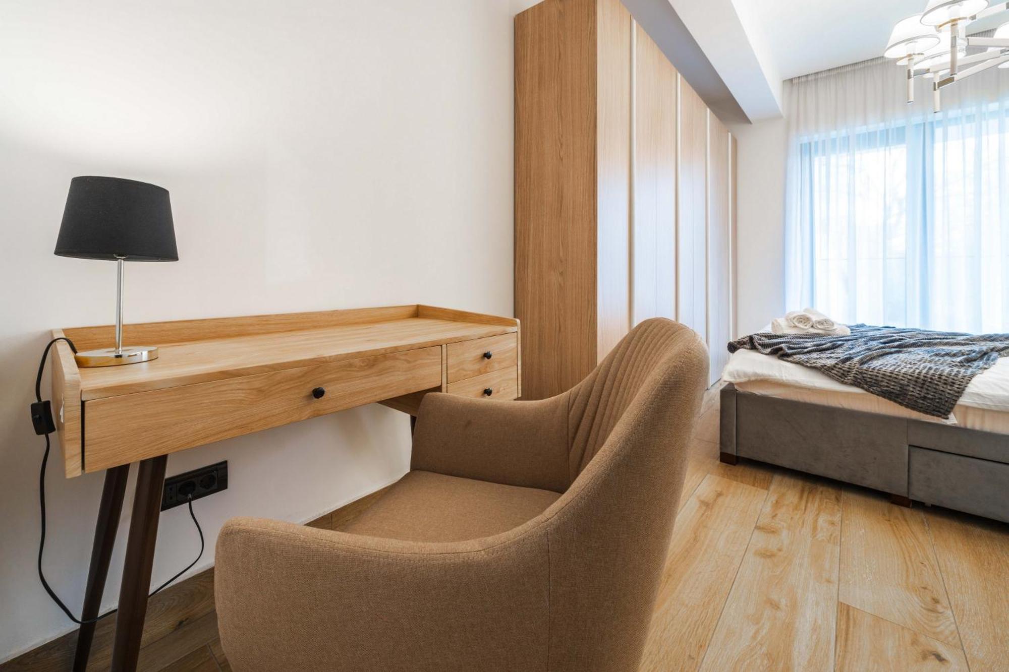 High-end & Penthouse With Terrace