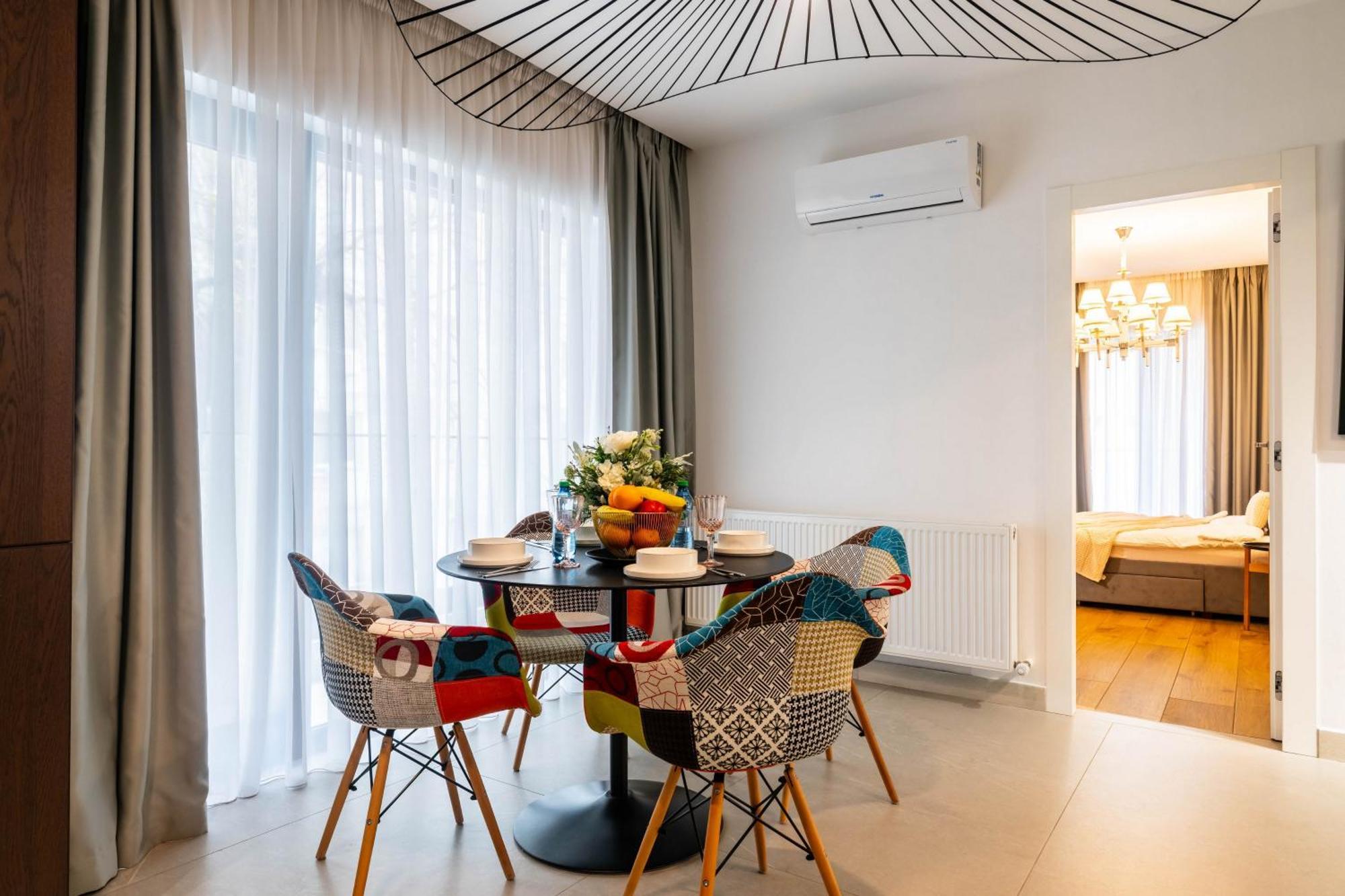 High-end & Penthouse With Terrace Apartment