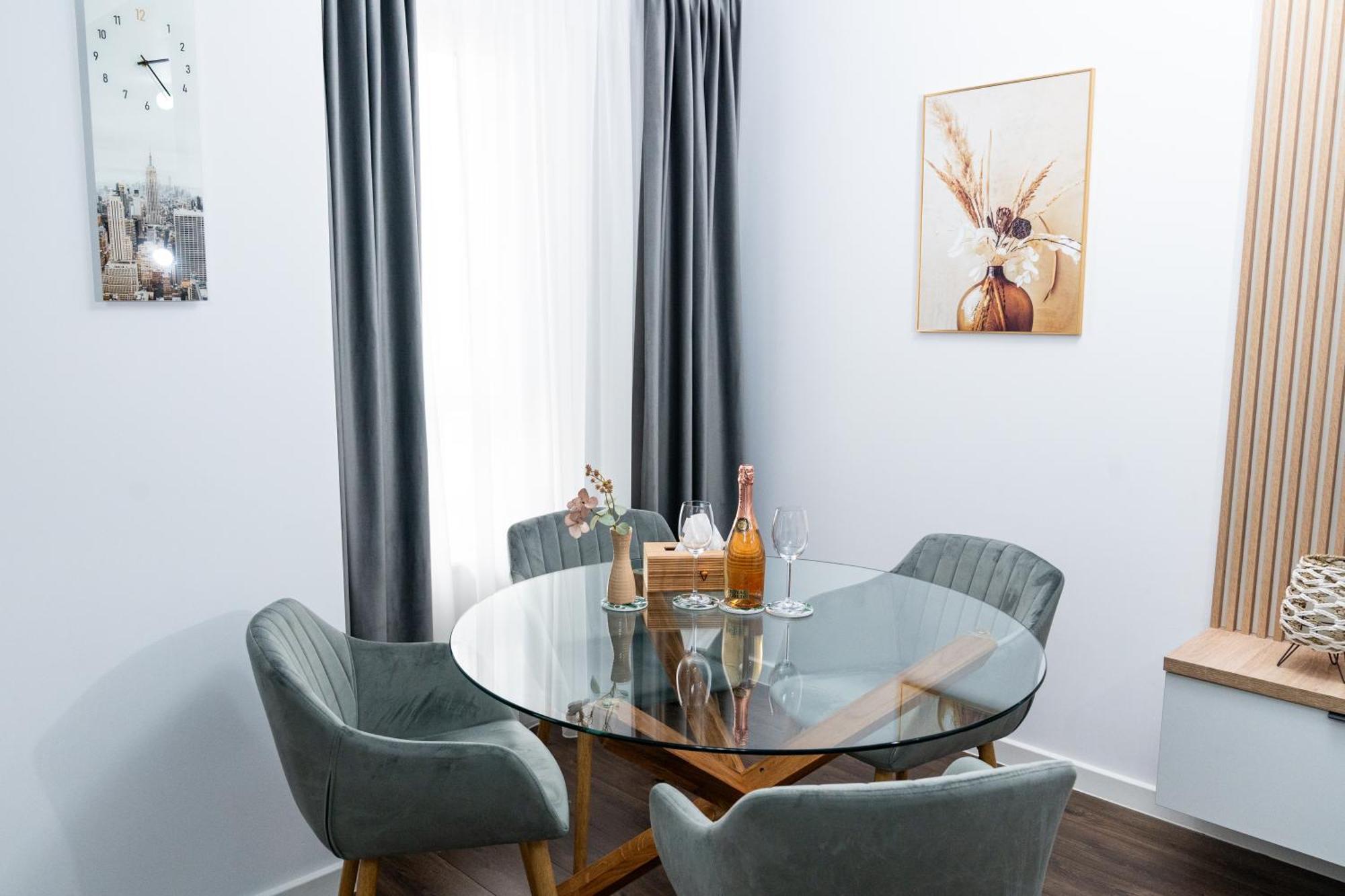 Comfort 2-room 10 Min To Parliament And Old Town * Bucharest