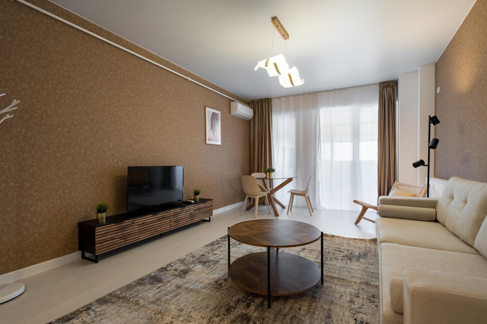 Apartment Spacious 606 Bucharest