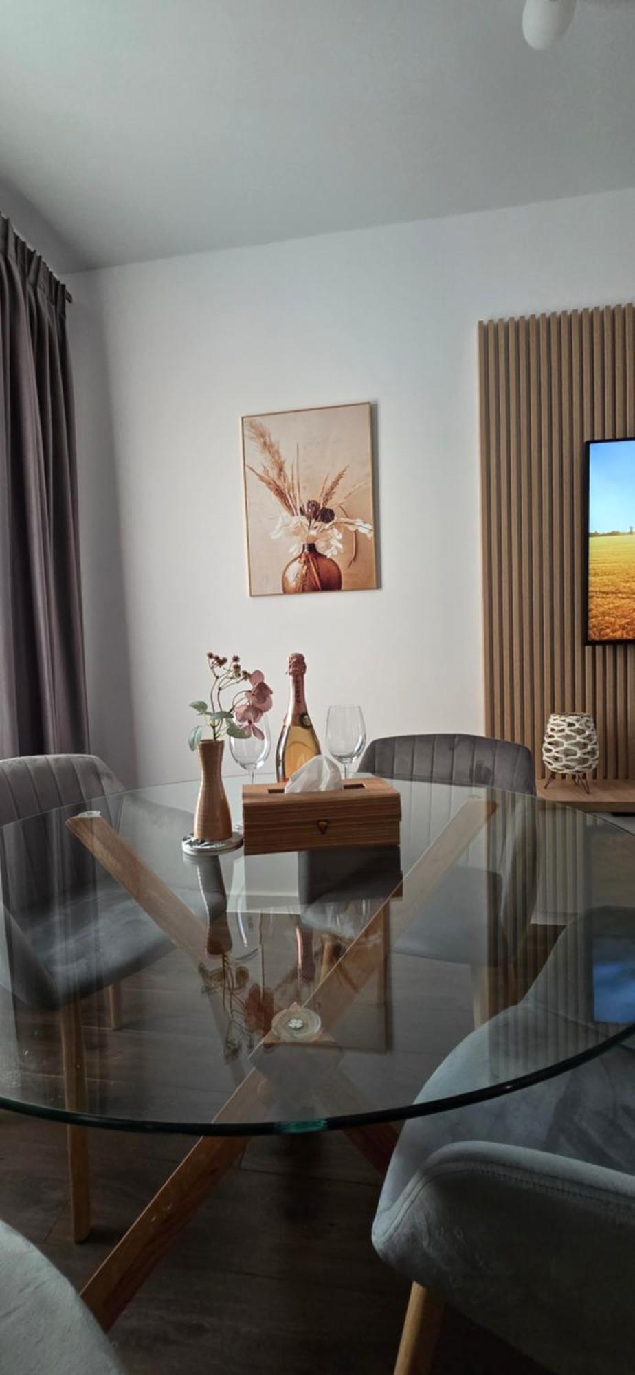 Comfort 2-room 10 Min To Parliament And Old Town Apartment Bucharest