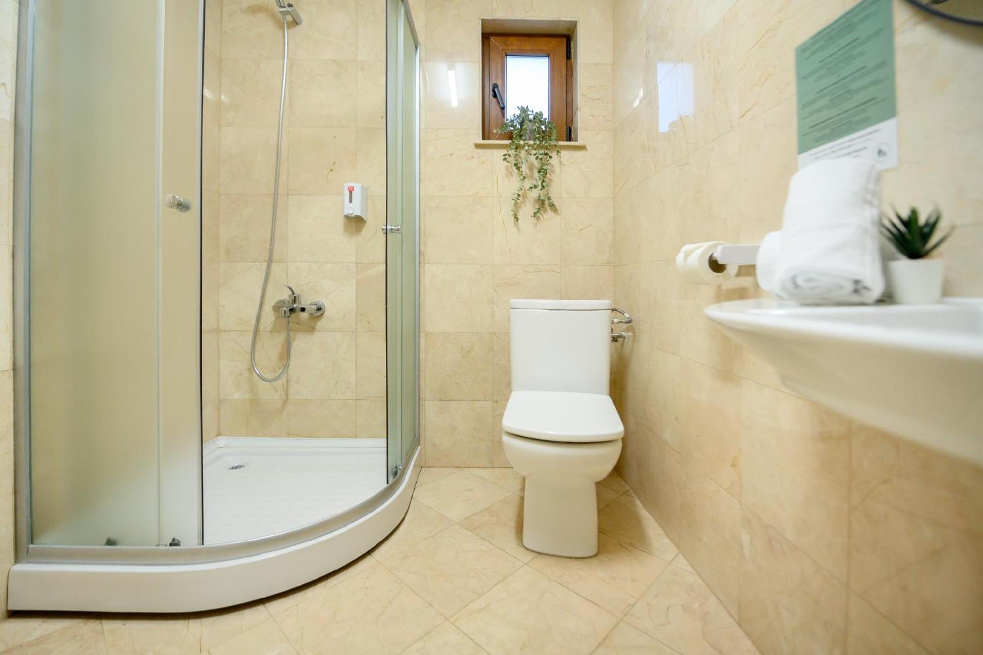 Cultural Gems- Modern 1br Near Museums Bucharest