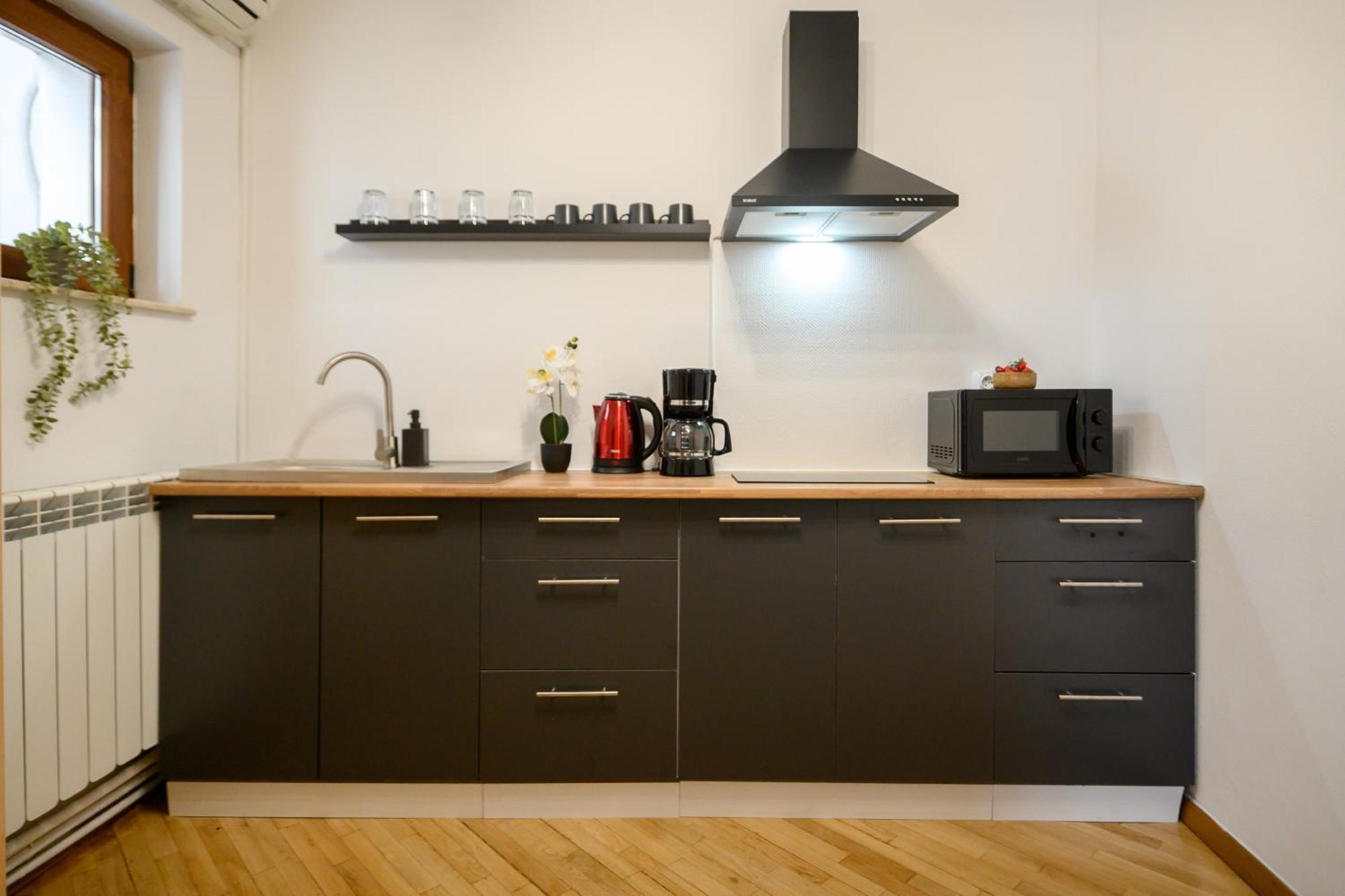 Cultural Gems- Modern 1br Near Museums Apartment *