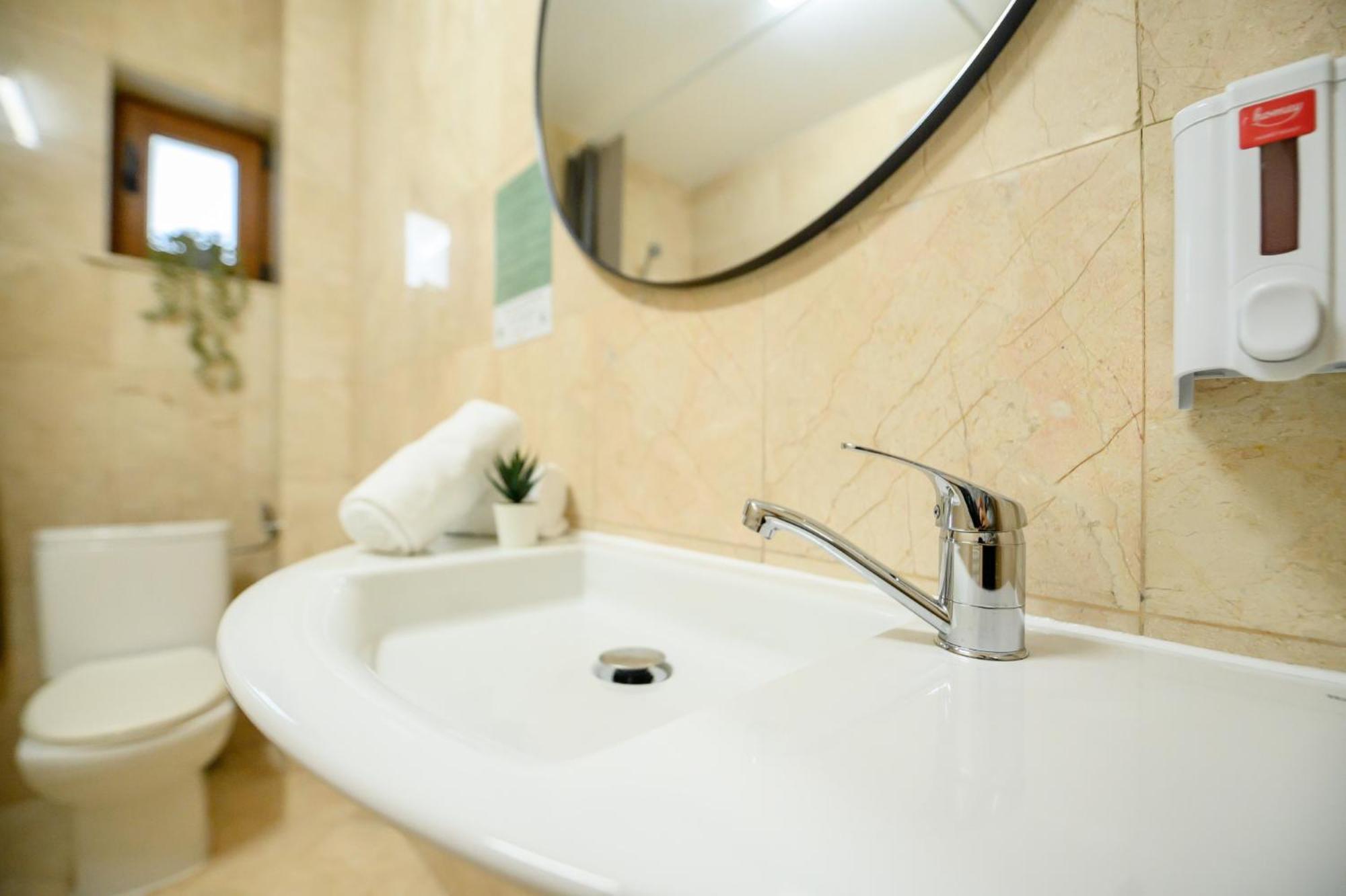 Apartment Cultural Gems- Modern 1br Near Museums *