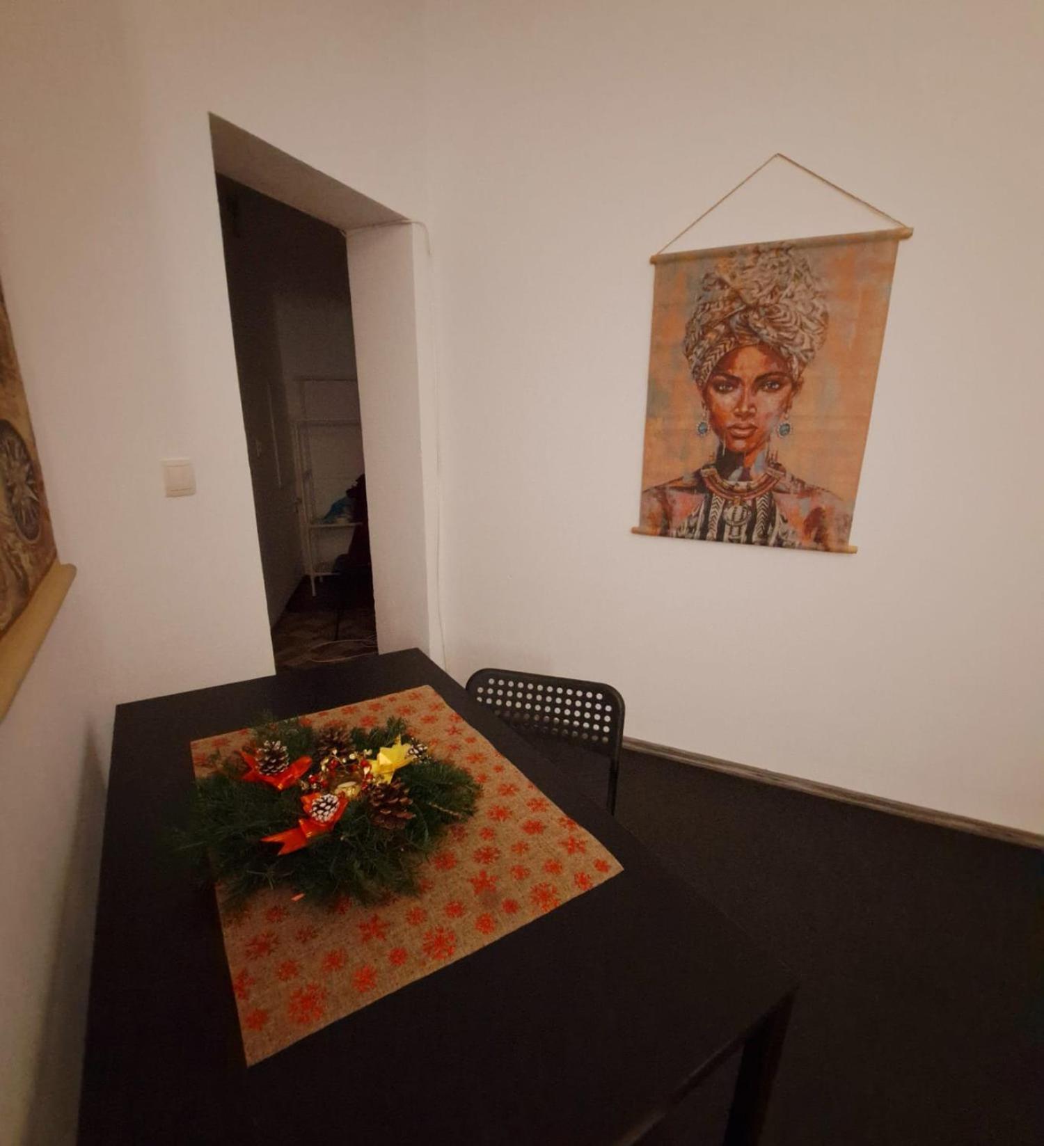 Piata Amzei B&B *