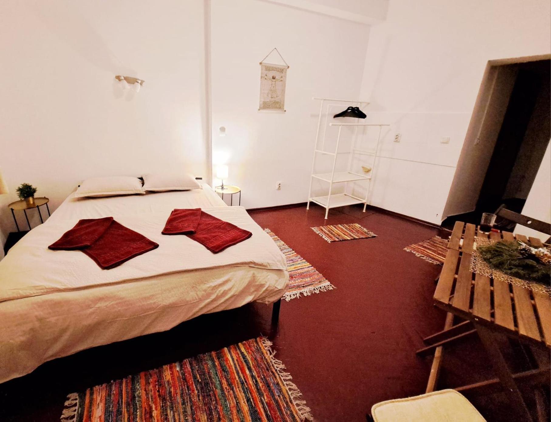 B&B Piata Amzei Bucureşti