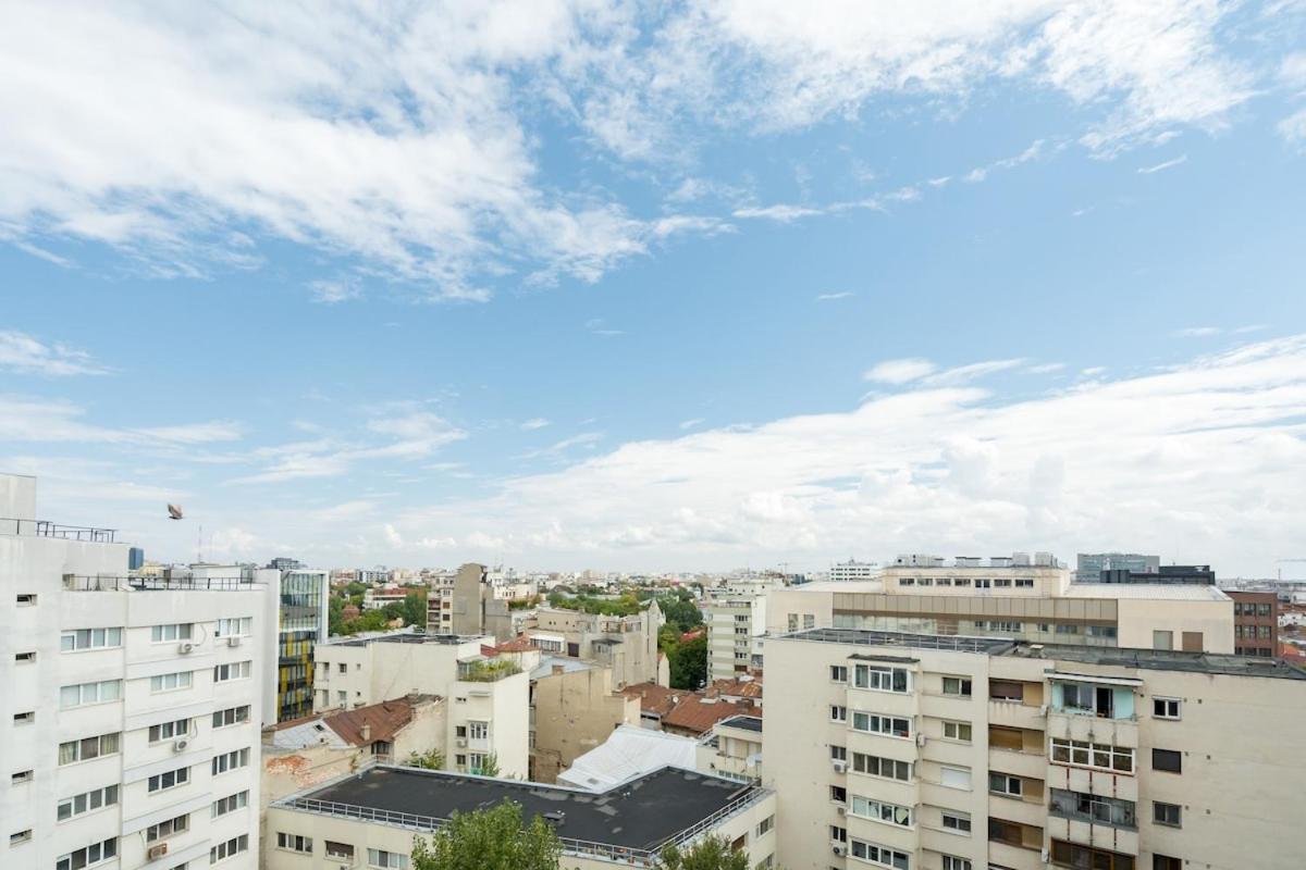 Stunning Views 2br Flat - Location - Terrace Apartamento