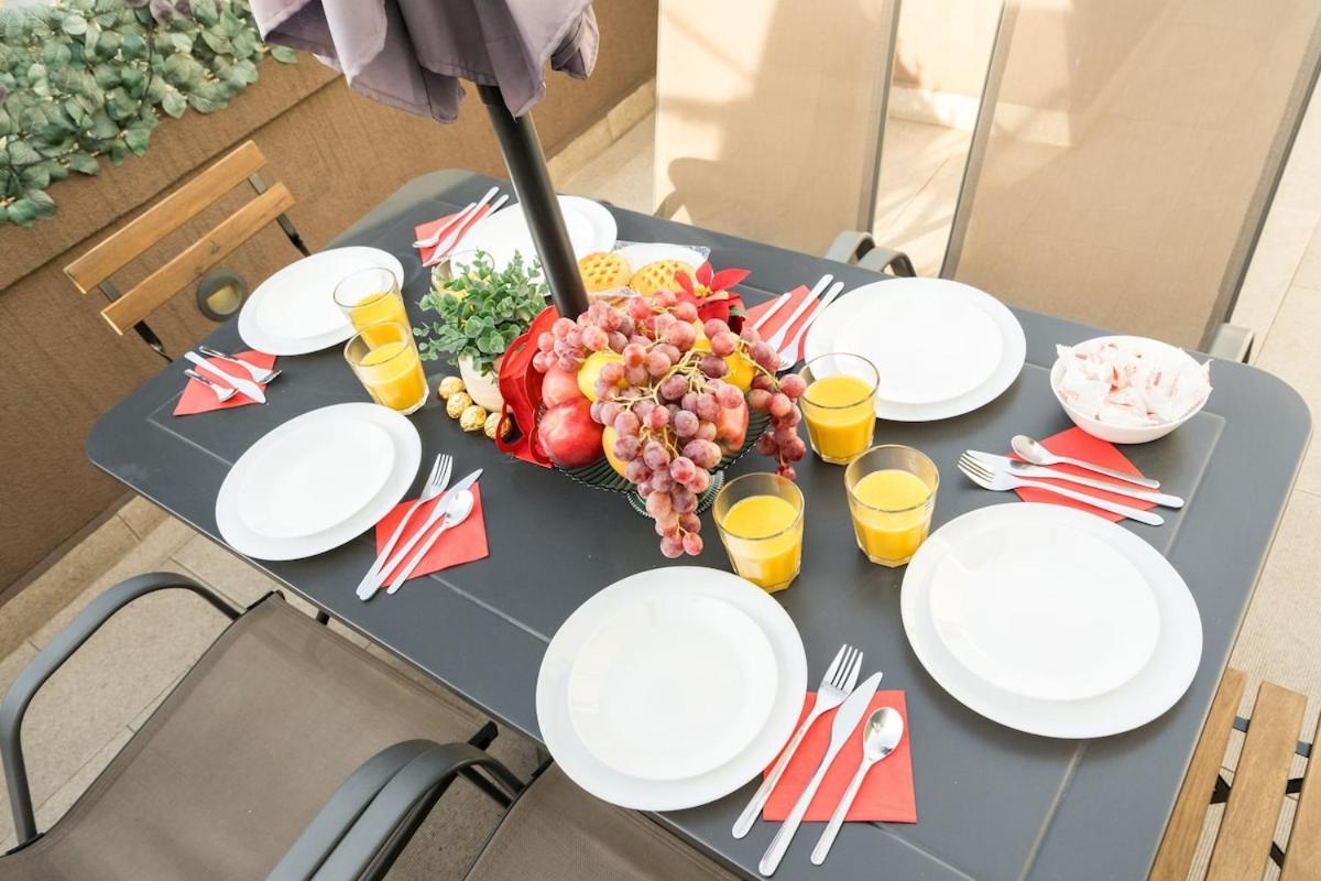 Sunny 2br Roof Flat - Amazing Terrace Apartment