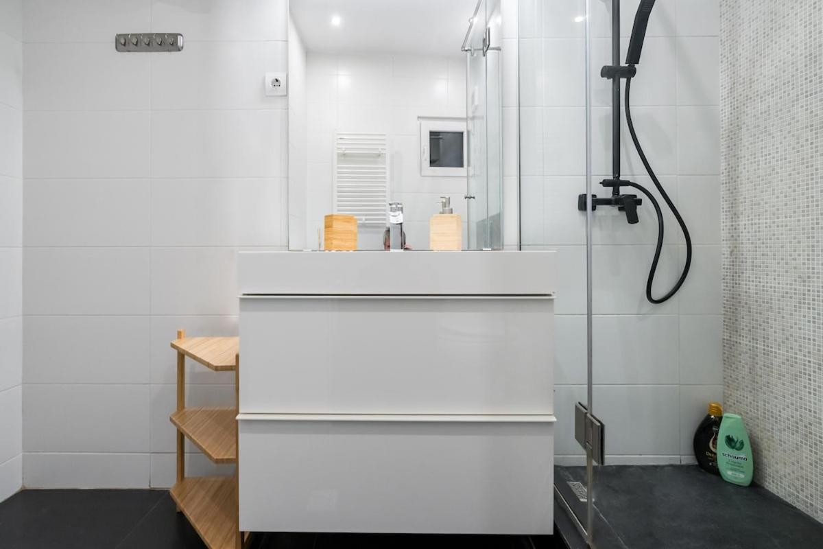 Apartment Sunny 2br Roof Flat - Amazing Terrace Bucharest