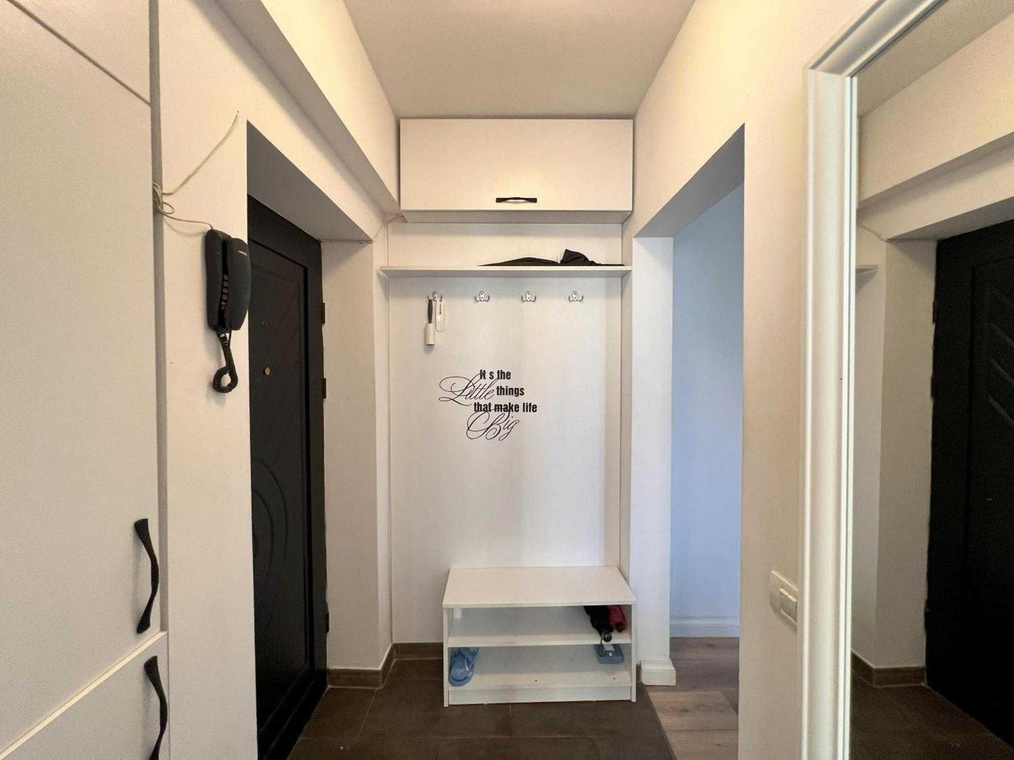 Lazy's Haven - Chic Escape In Apartment Bucharest