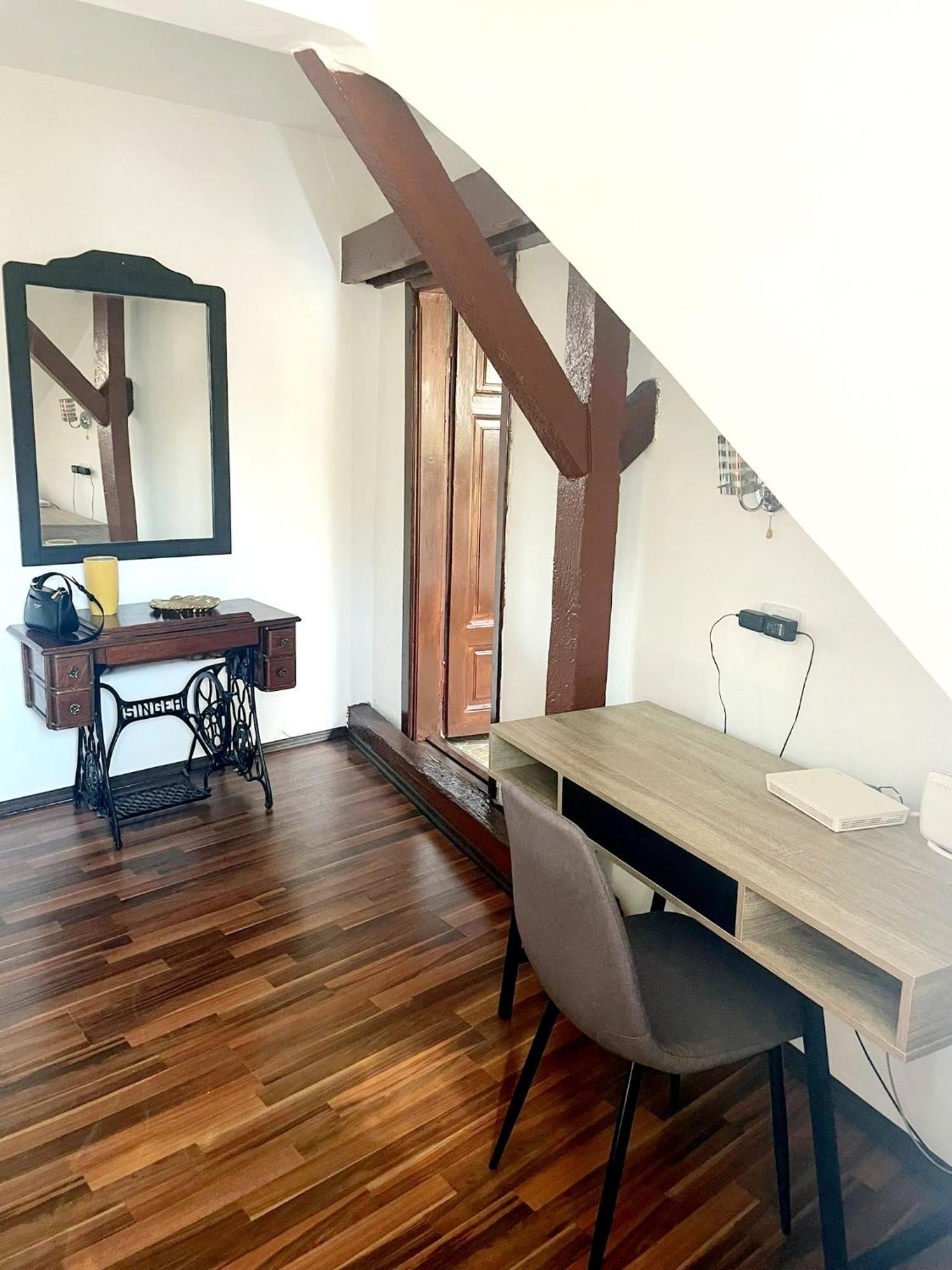 Apartment Cozy Loft Near Old Center Bucharest