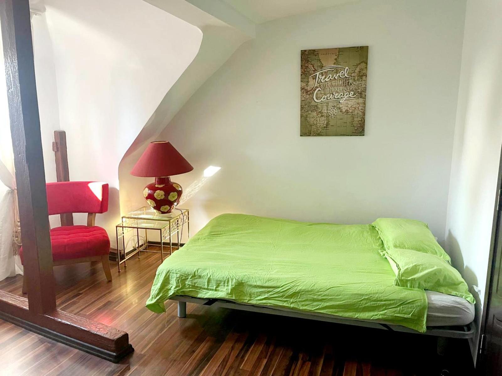 Apartment Cozy Loft Near Old Center *