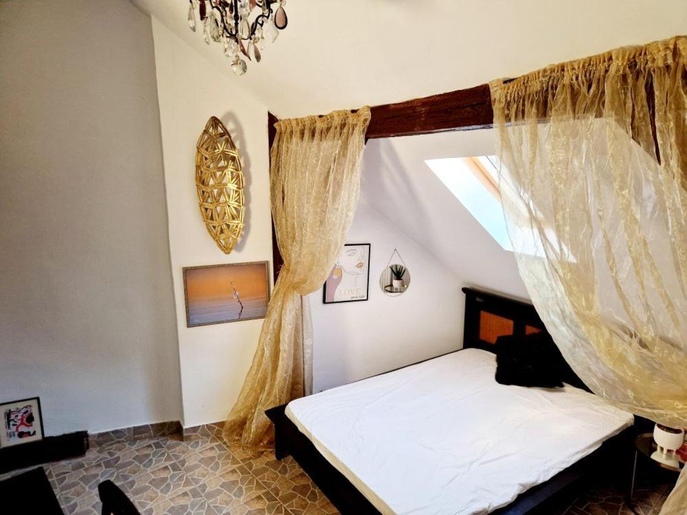 Apartment Cozy Loft Near Old Center *