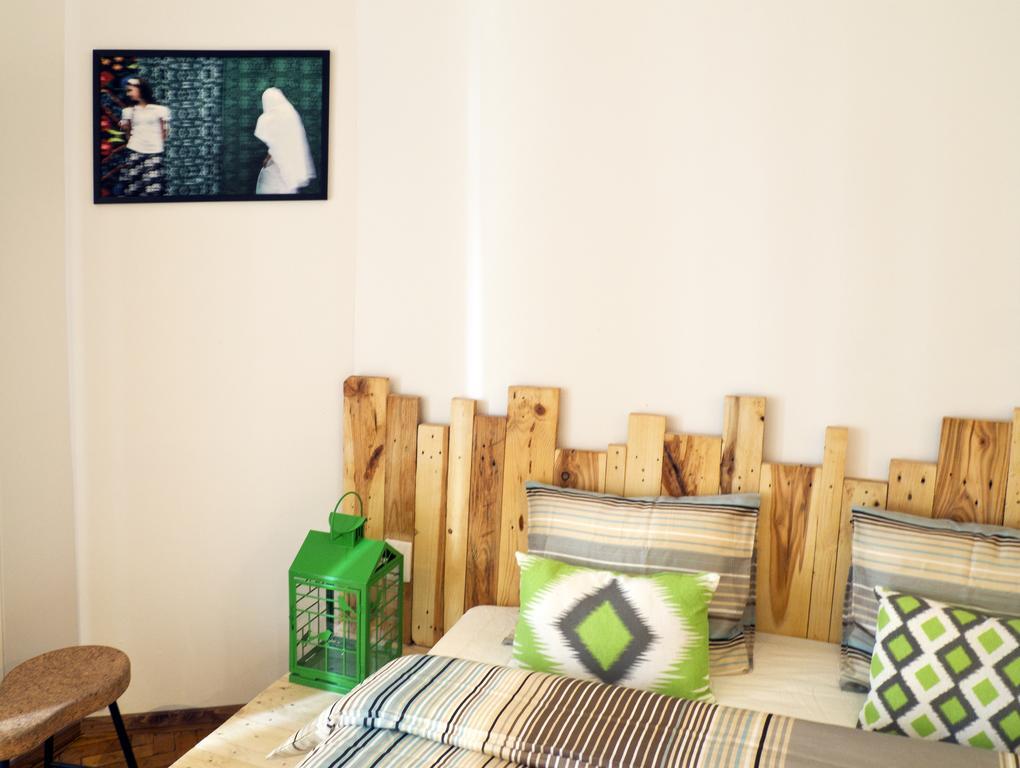 Victoria Poshtel * Bucharest