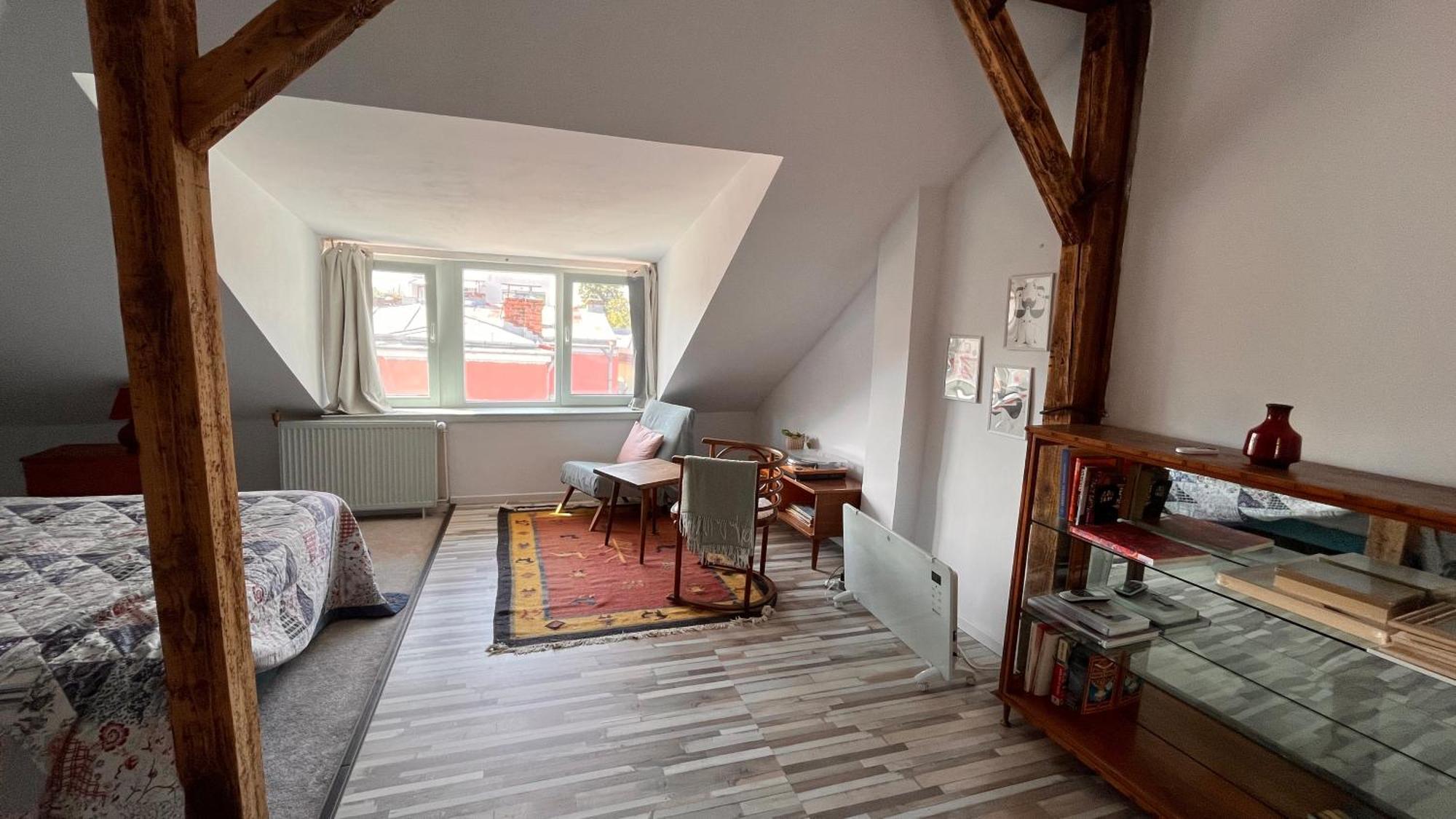 Apartment Bc14 Cosy Sunlit Bucharest