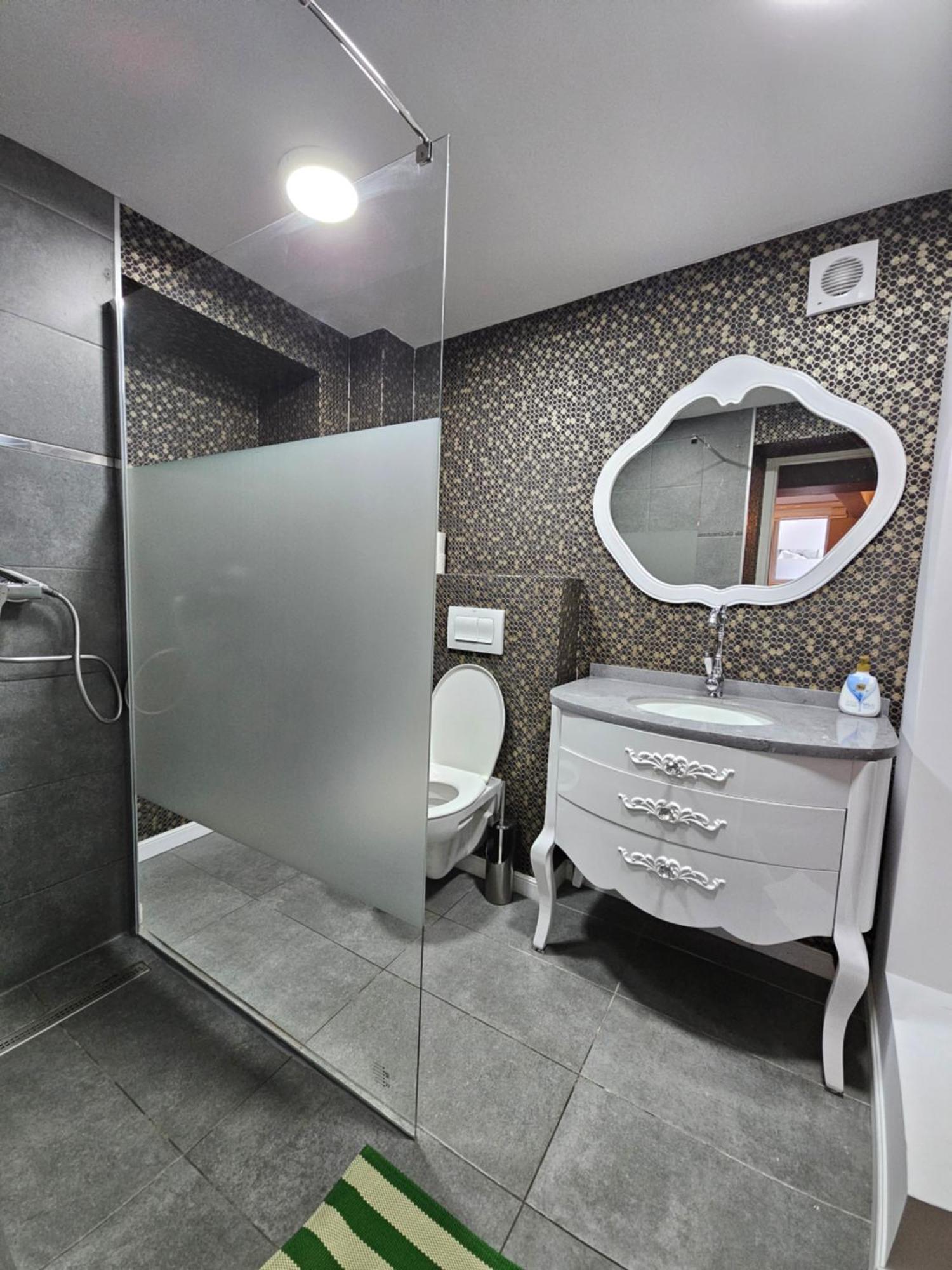 Apartment Touristic Center Jean Louis Calderon 28 Street *