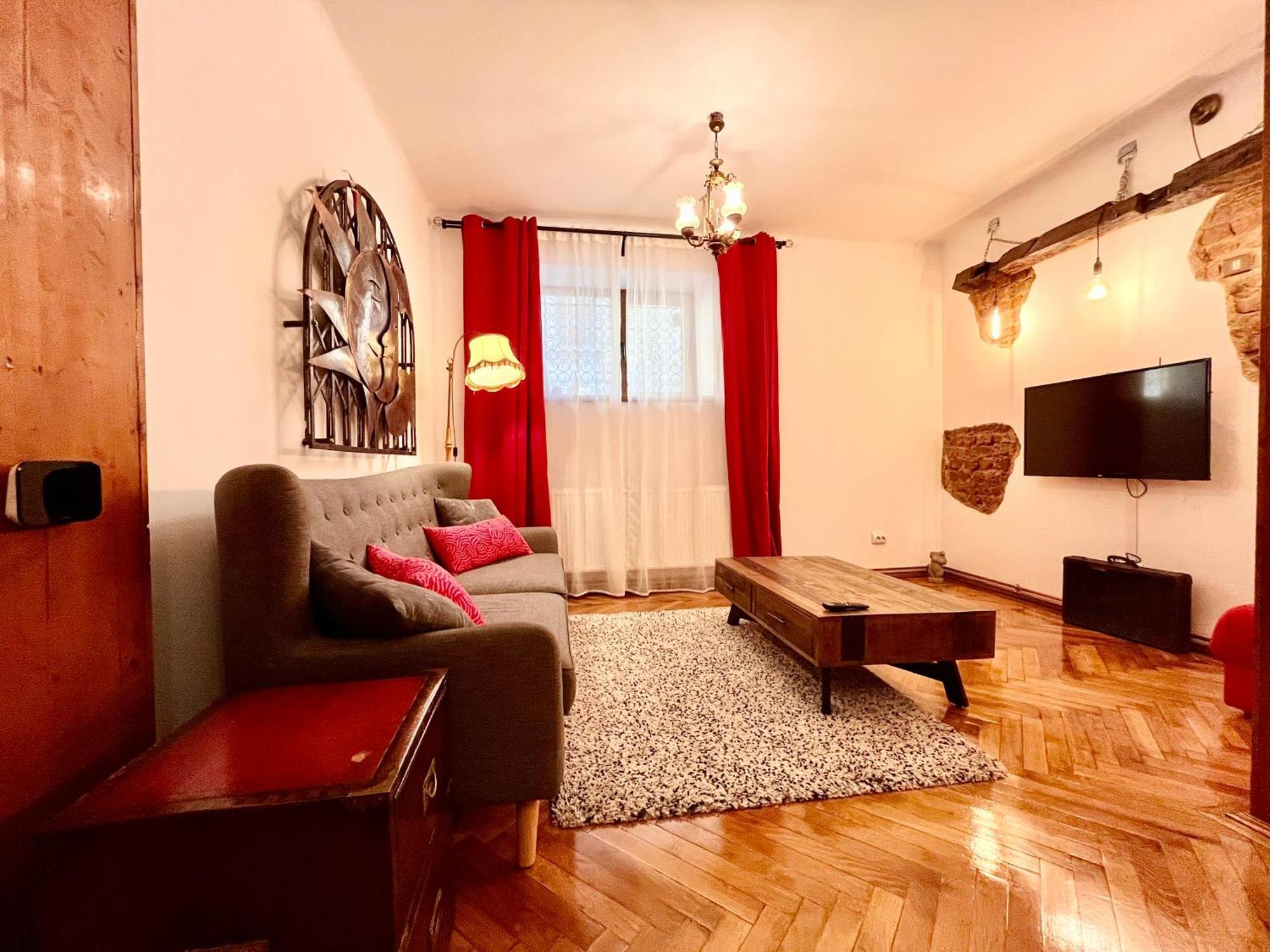 Cismigiu Bralyf Art Center Apartment Bucharest