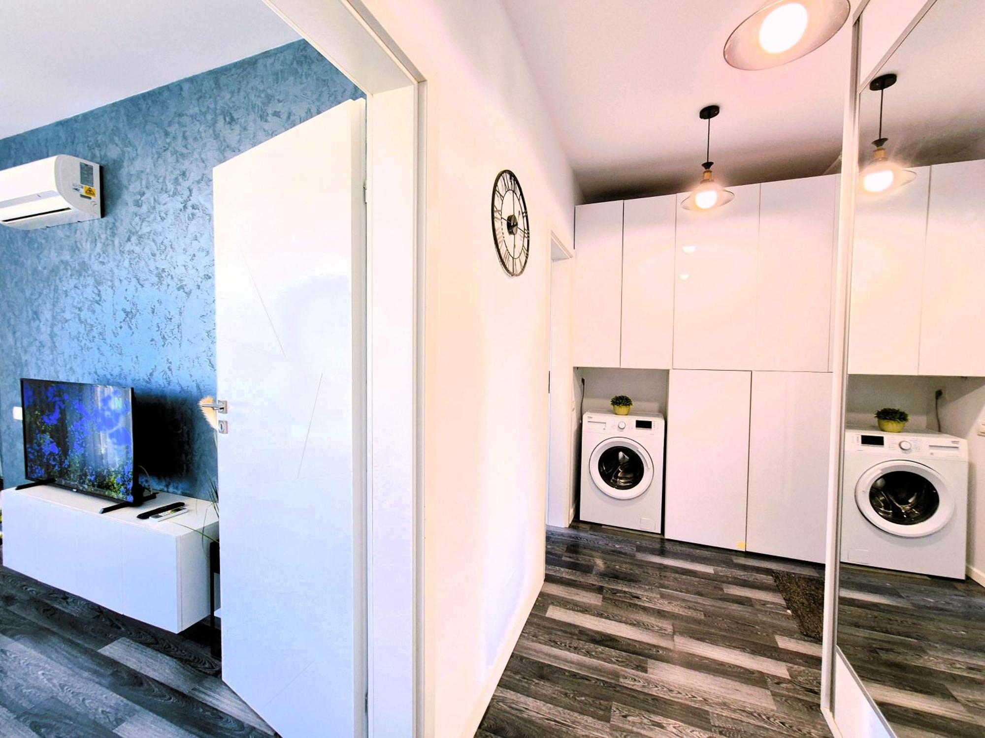 Apartment Chique Near Mall Plaza