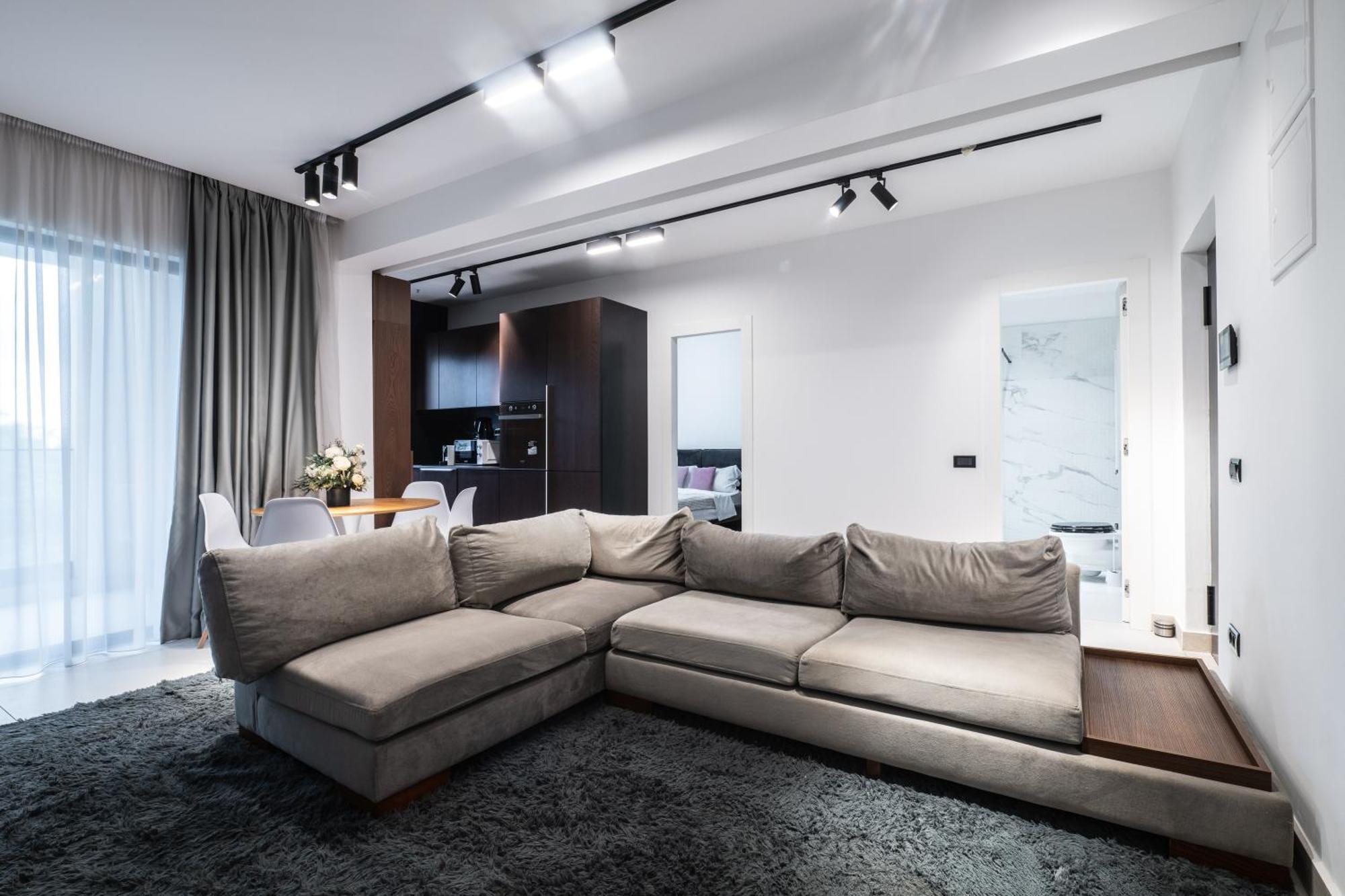 High-end & Penthouse With Terrace