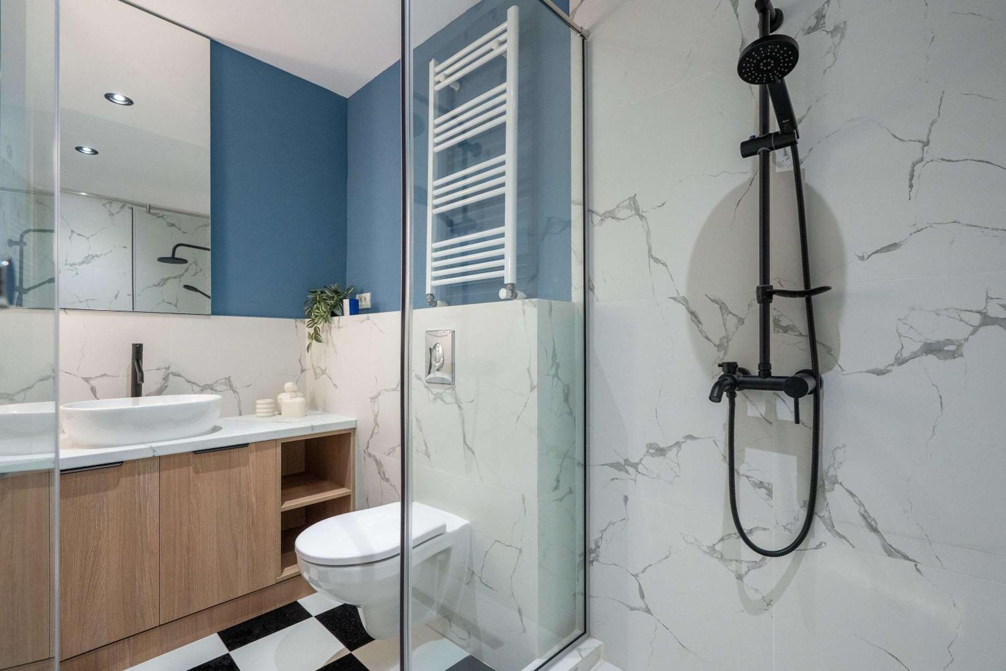 Apartamento Spacious 3br By Cismigiu Gardens & Calea Victoriei *