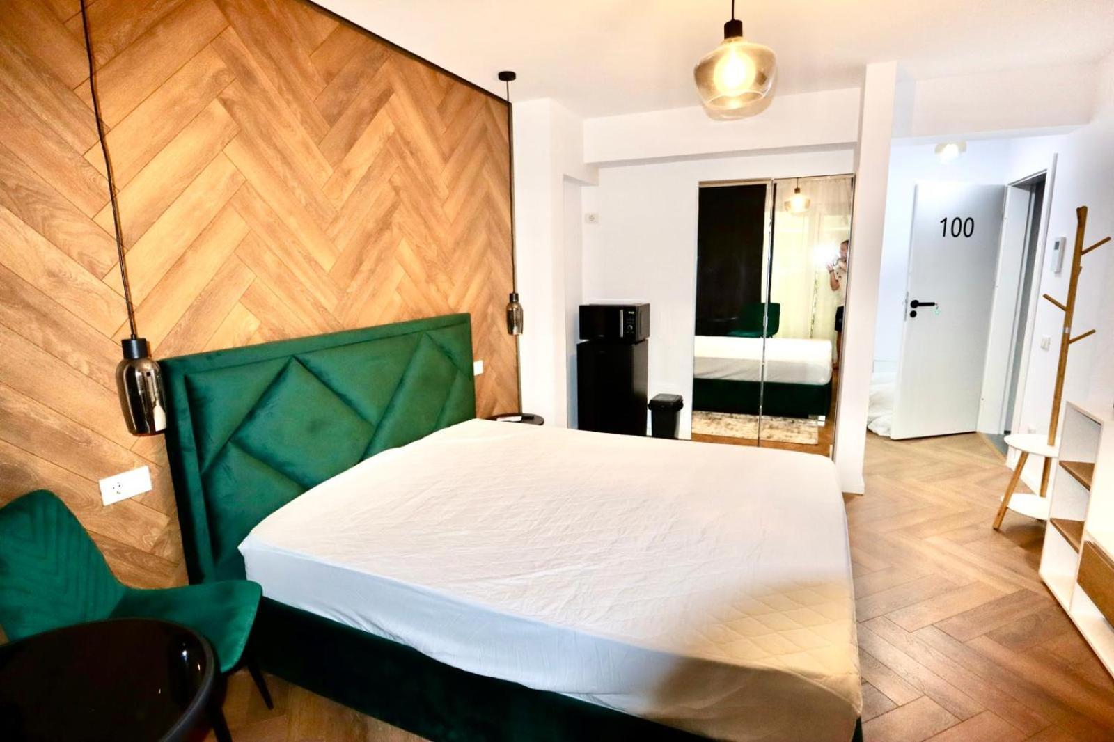 Arena Park Aparthotel