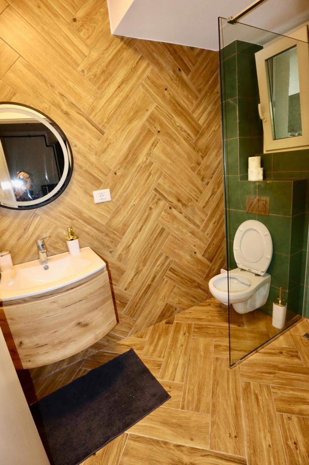 Arena Park Aparthotel