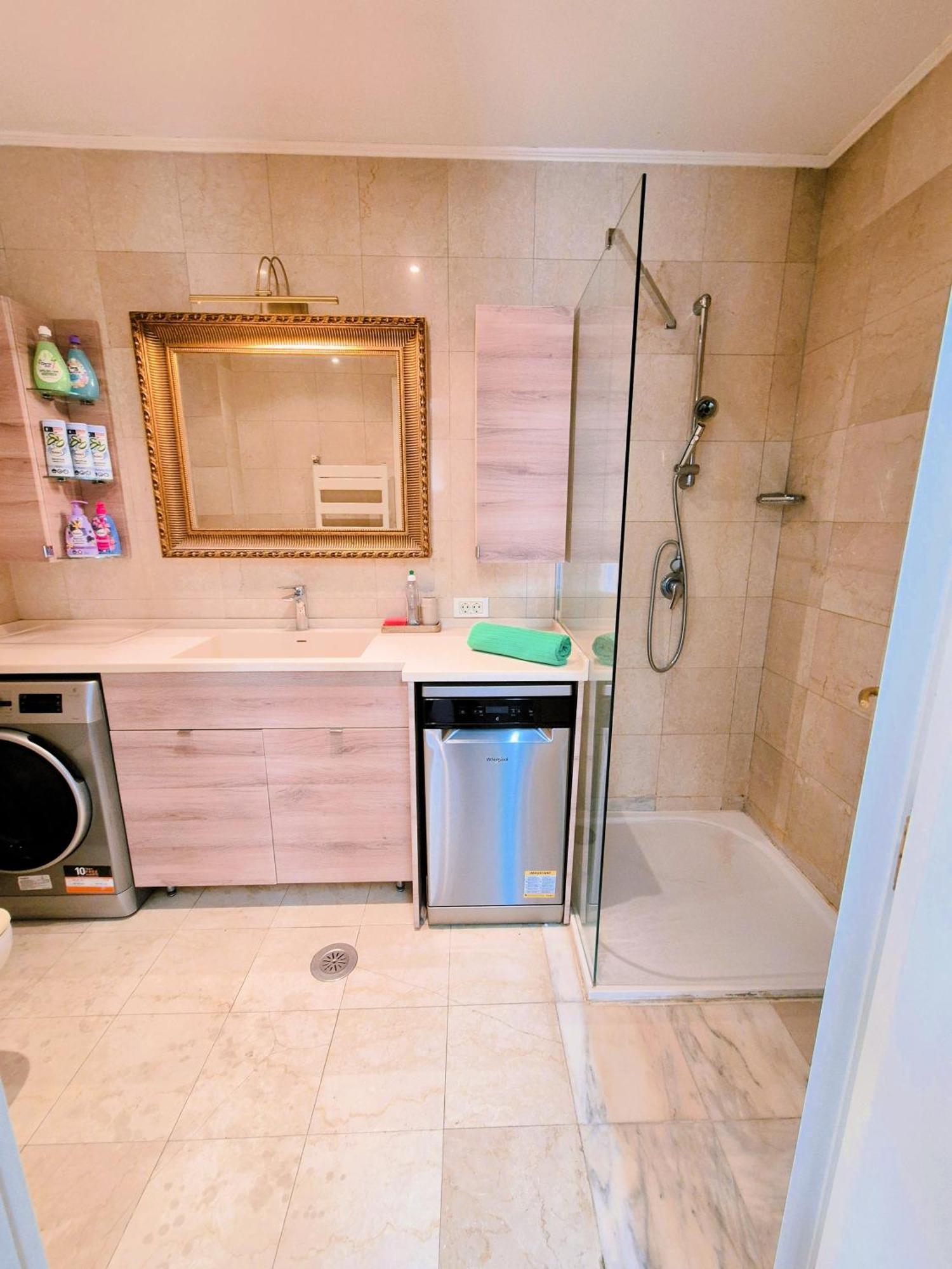 Urban Deluxe Loft Apartament Bucureşti