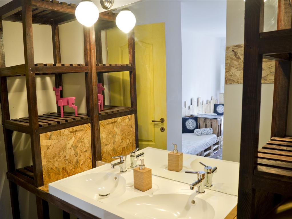Victoria Poshtel