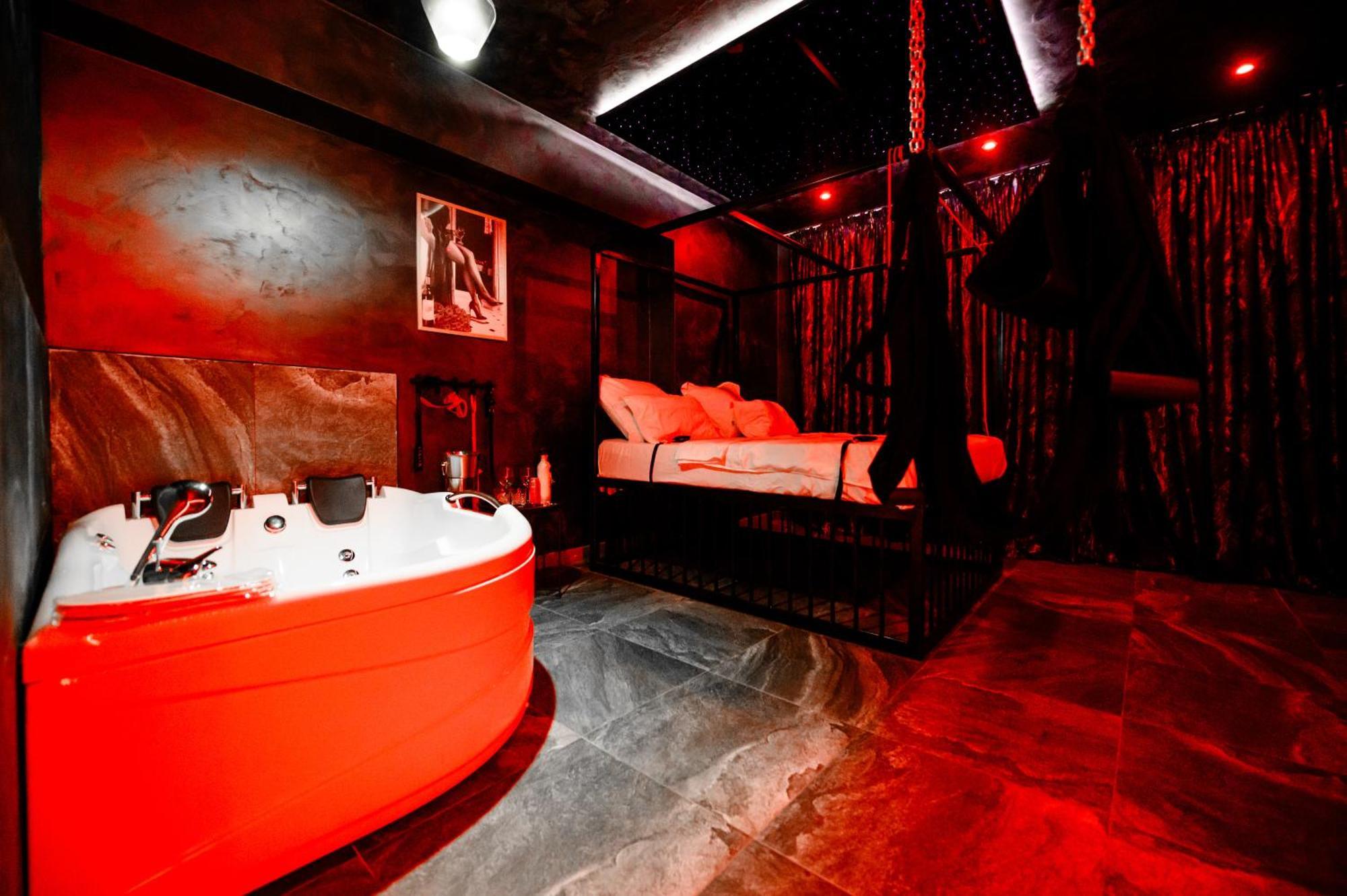 Luxury Jacuzzi Apartment Bucharest